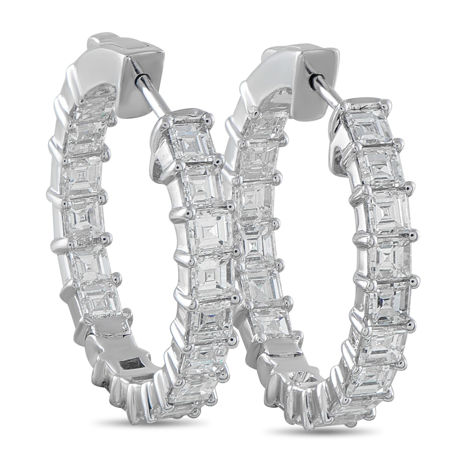 18K White Gold 4.75ct Diamond Inside-Out Hoop Earrings: Square cut Diamonds with a total weight of 4.75 carats make these luxury hoop earrings simply unforgettable. Simple and elegant, the understated 18K White Gold setting ensures they’ll shine brightly