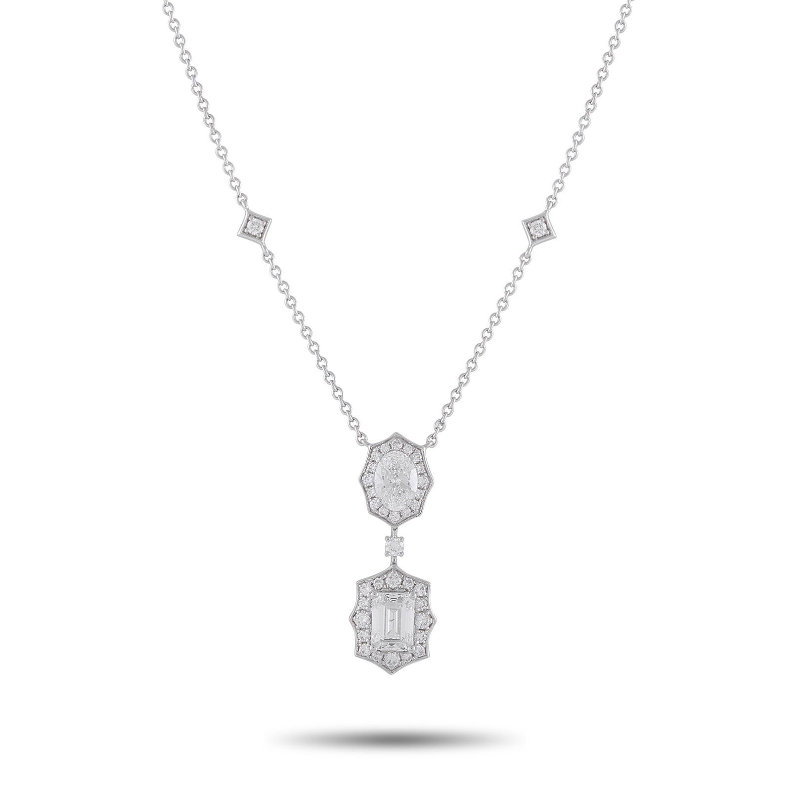 18K White Gold 2.76ct Diamond Necklace: This luxury necklace is a classically elegant piece that will continually catch the light. Incredibly opulent, Diamonds with a total weight of 2.76 carats add elegance to the overall design. Set in 18