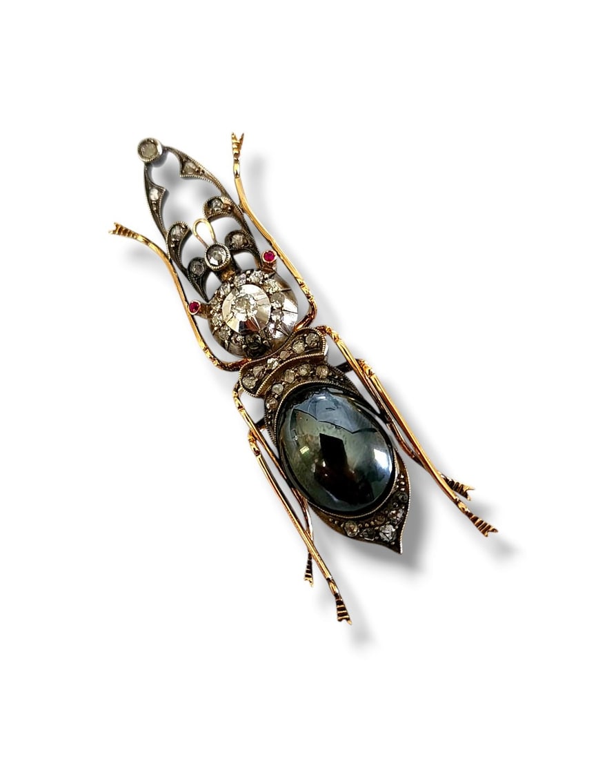 Brooch - 14 kt. Yellow gold, K. Faberge Antique Russian, 56k Gold Beetle Brooch with Diamonds - (1 of 9)