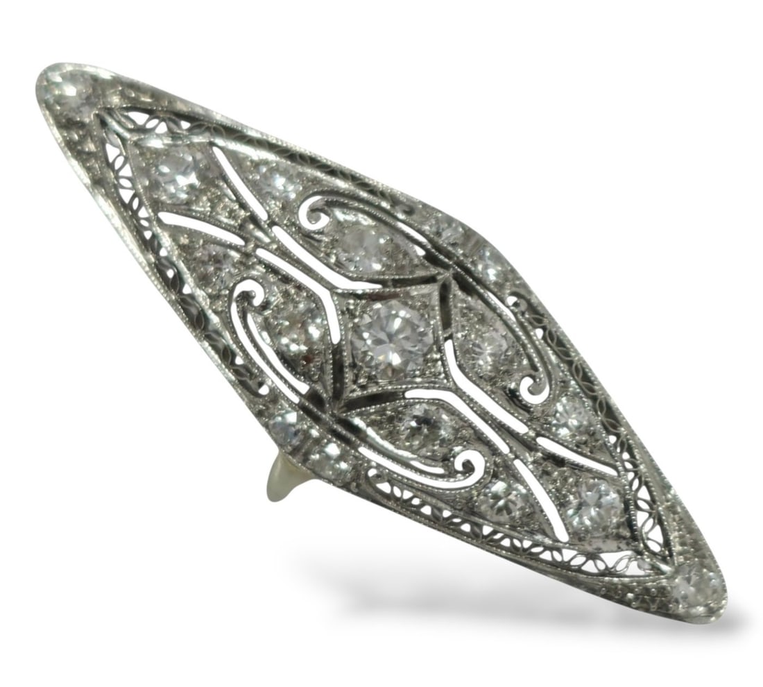 14 kt. White gold, Art Deco Very Large 14K Gold and 1.25Ct Diamond Ring - 1.24ct. tw. Diamond (1 of 6)