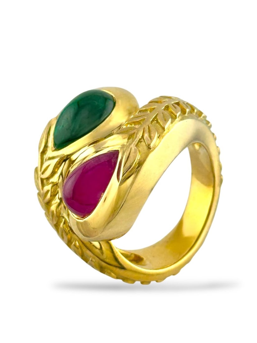18 kt. Yellow gold, Valentin Magro 18K Gold Ring with Ruby and Emerald (1 of 6)