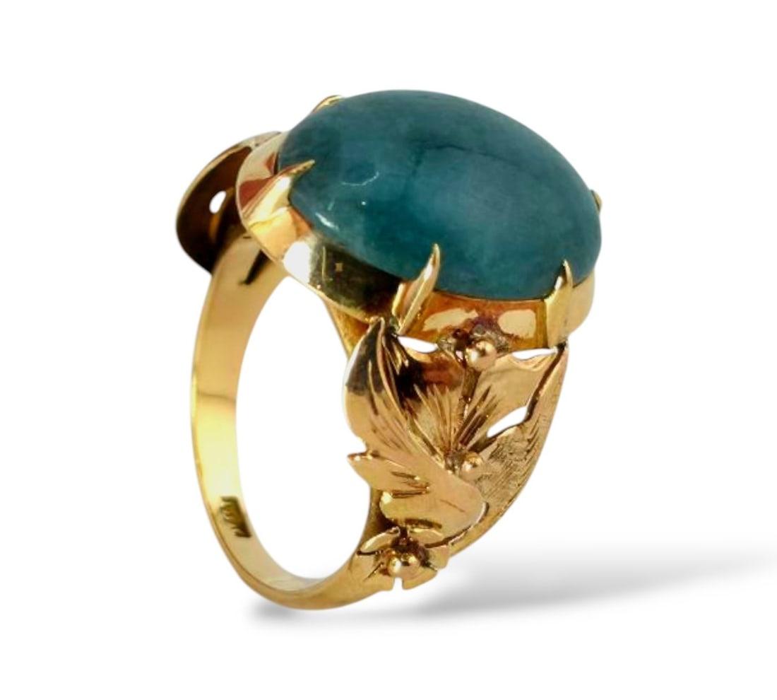 18 kt. Yellow gold, 18K Gold Ring with Deep Green Emerald (1 of 8)