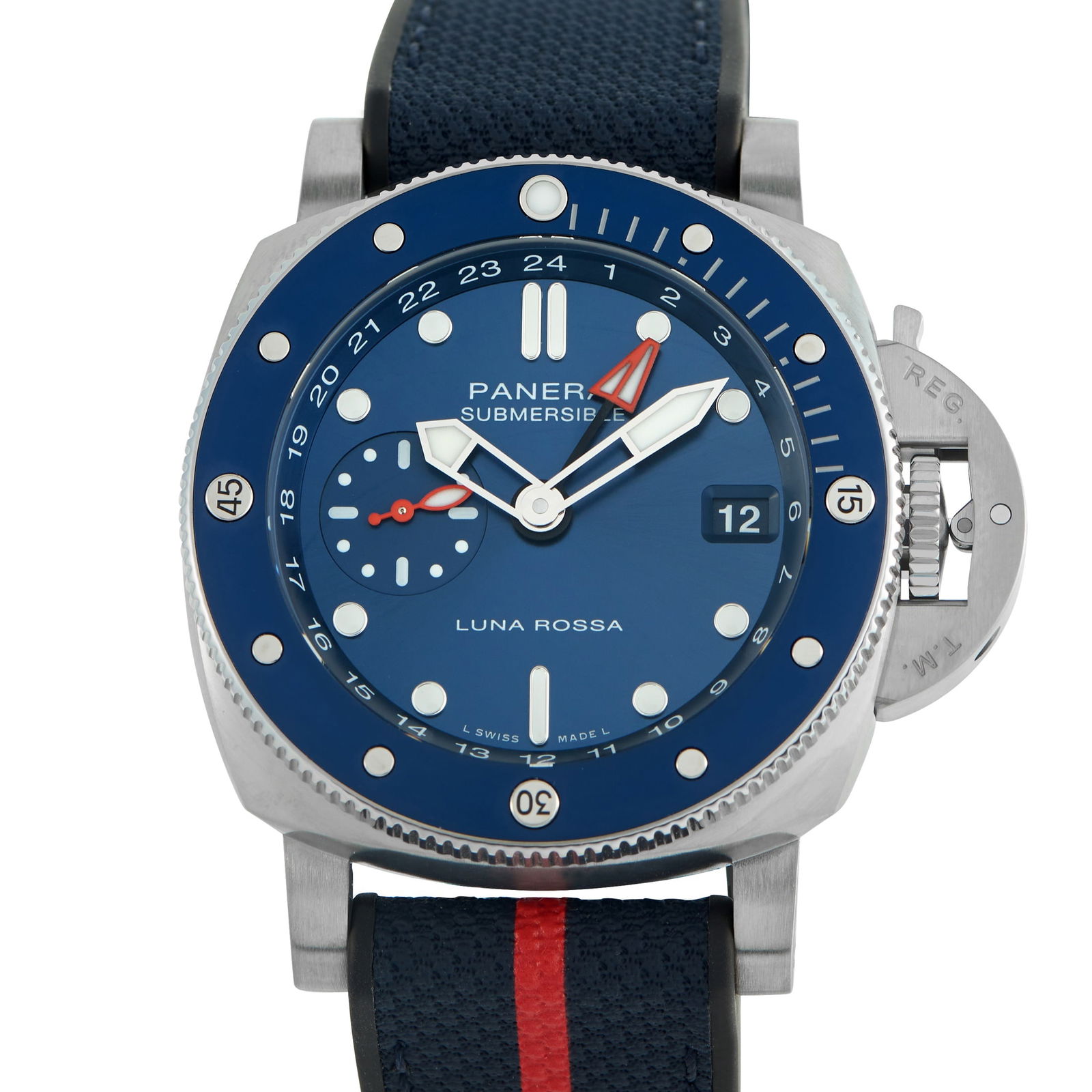 Officine Panerai Submersible GMT Luna Rossa Titanium Watch PAM01507 (1 of 5)