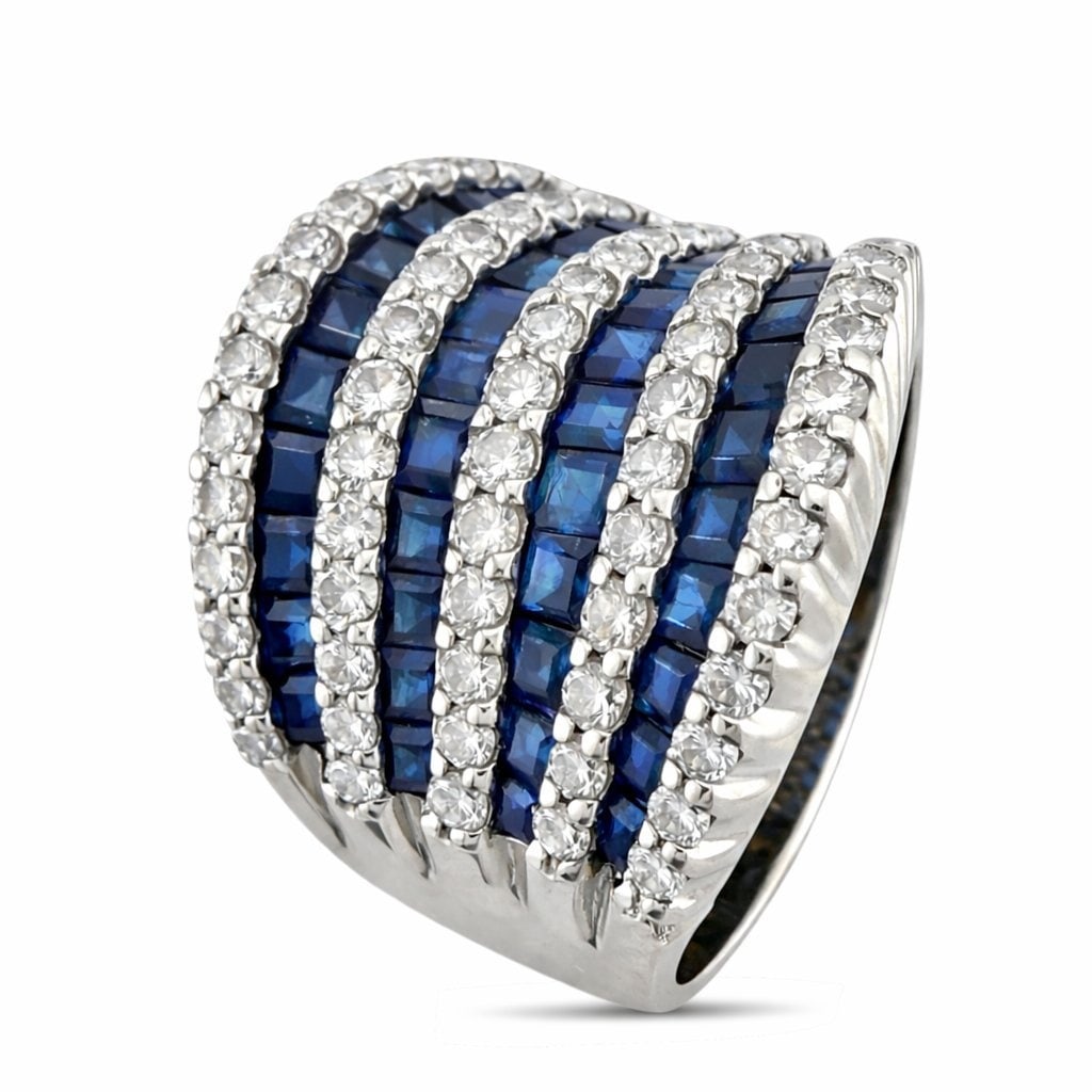 Bold 18K White Gold 1.68ct Sapphire & 2.00ct Diamond Ring - 3.68ct. tw. Diamond (Natural) -: Exclusive Bold 18K White Gold 1.68ct Sapphire & 2.00ct Diamond Ring A striking and substantial design crafted in luminous 18 karat white gold, featuring parallel rows of vivid princess cut sapphires s
