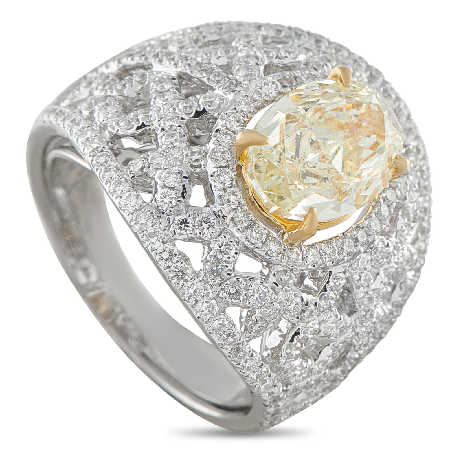 18K White Gold 3.25ct Diamond Ring: Designed with a stunning lattice pattern, this luxury ring is meant to continually make a statement. A 2.05 carat Light Fancy Yellow Diamond with SI1 clarity makes a statement at the center. It’s