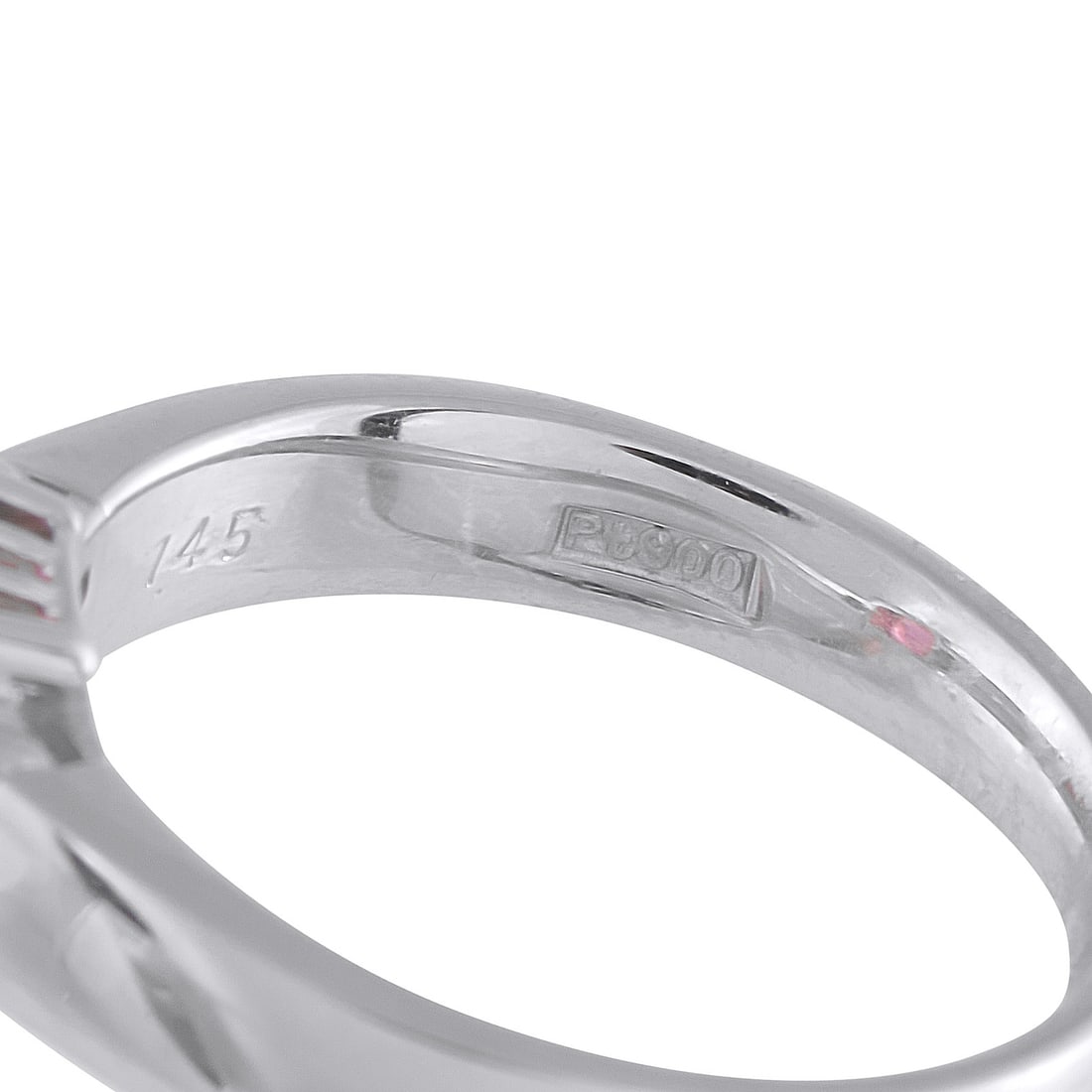 Platinum 0.17ct Diamond and Ruby Three-Stone Ring - 4