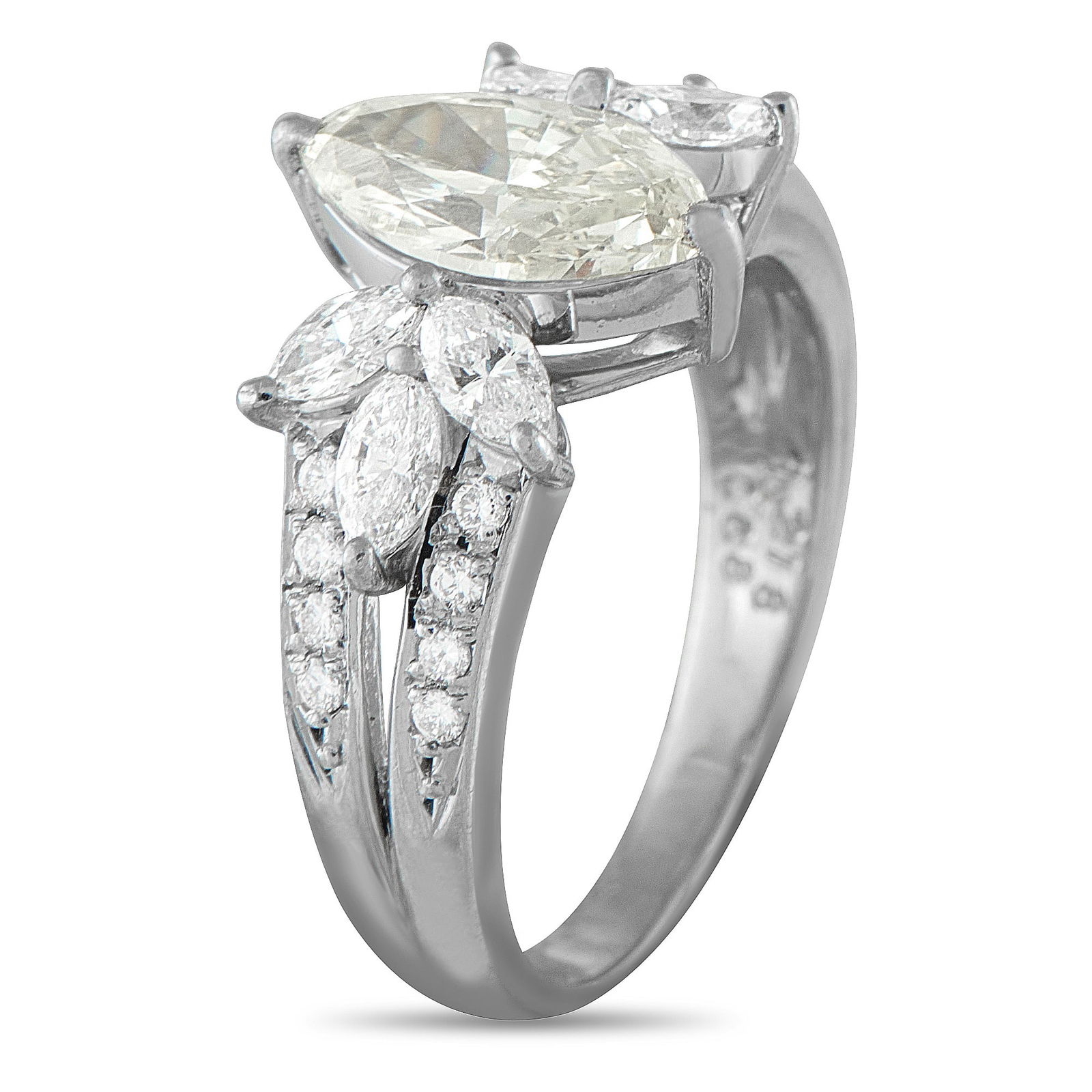 Platinum 1.89ct Diamond Ring - 2
