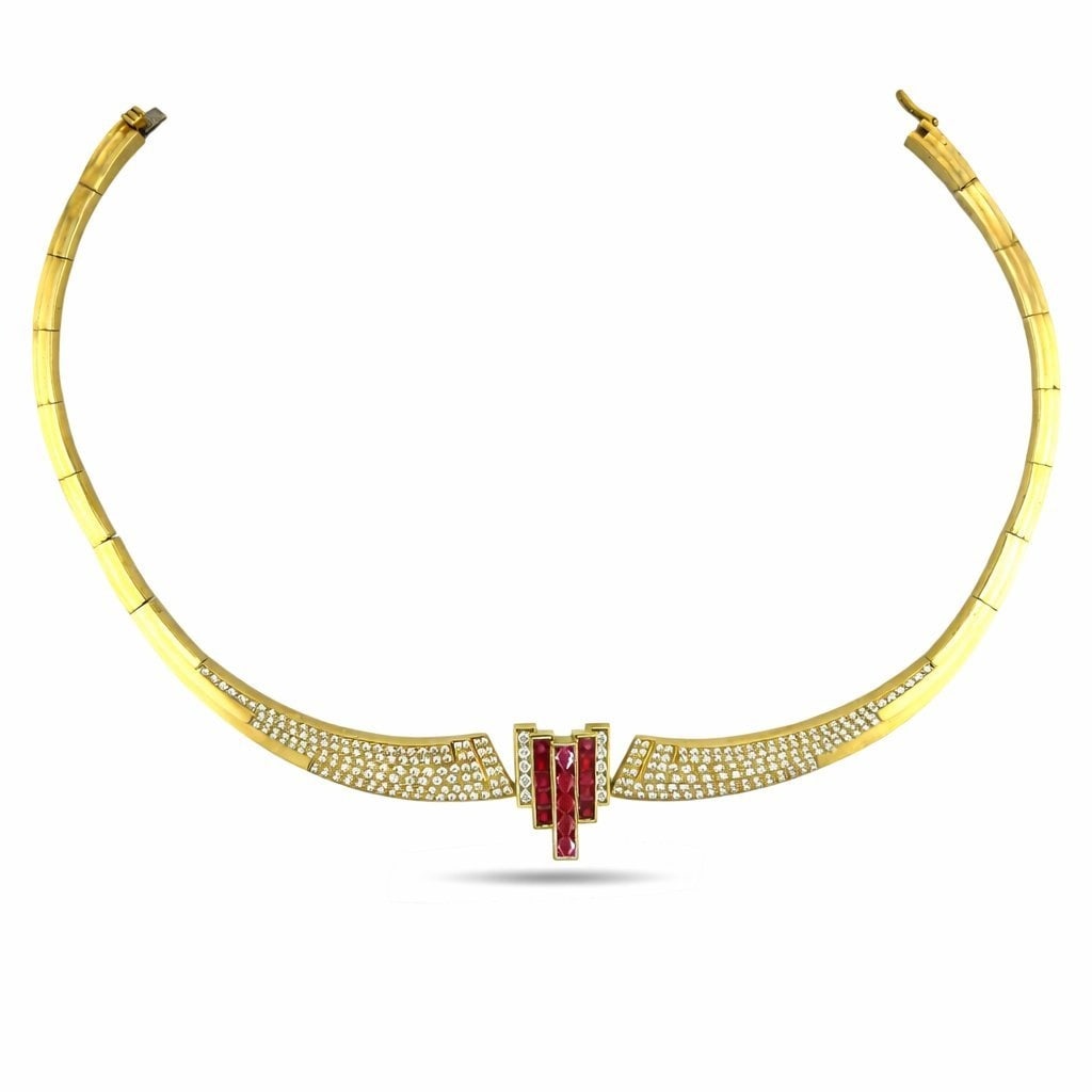 Grand 18K Yellow Gold 4.25ct Diamond and 2.00ct Ruby Necklace - 6.25ct. tw. Diamond (Natural) -: Grand 18K Yellow Gold 4.25ct Diamond and 2.00ct Ruby NecklaceAn exceptionally substantial and richly detailed necklace crafted in luminous 18 karat yellow gold. The design features graduating rows of