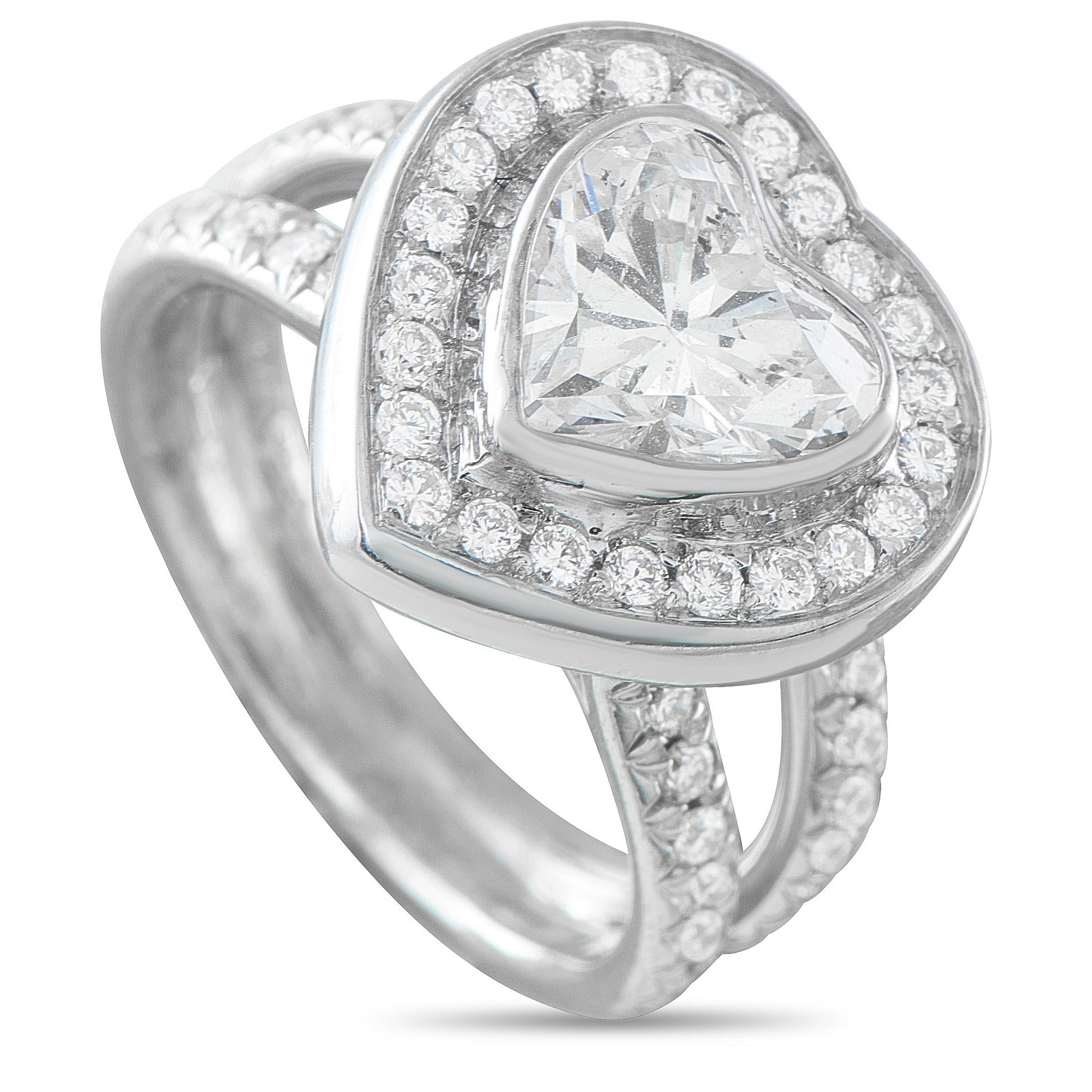 18K White Gold 2.22ct Diamond Heart Ring: A symbol of love where space plays a defining role. The ring is crafted in 18K white gold with a wide split shank at the shoulders, its edges traced with diamonds that lead toward the center. The hear