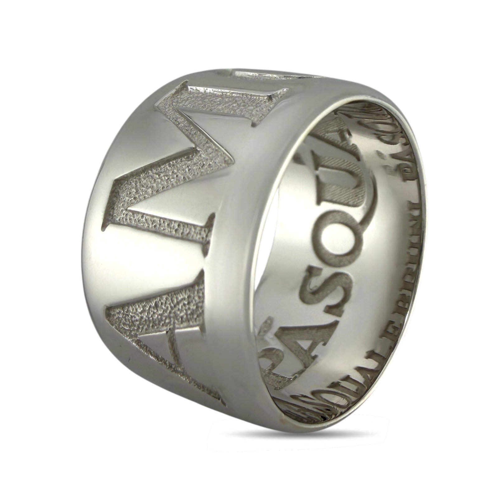 Pasquale Bruni 18K White Gold Amore Band: Pasquale Bruni 18K White Gold Amore Band This Pasquale Bruni ring marries traditional Italian craftsmanship with a bold, contemporary design. The simple 18K White Gold setting provides the perfect bac