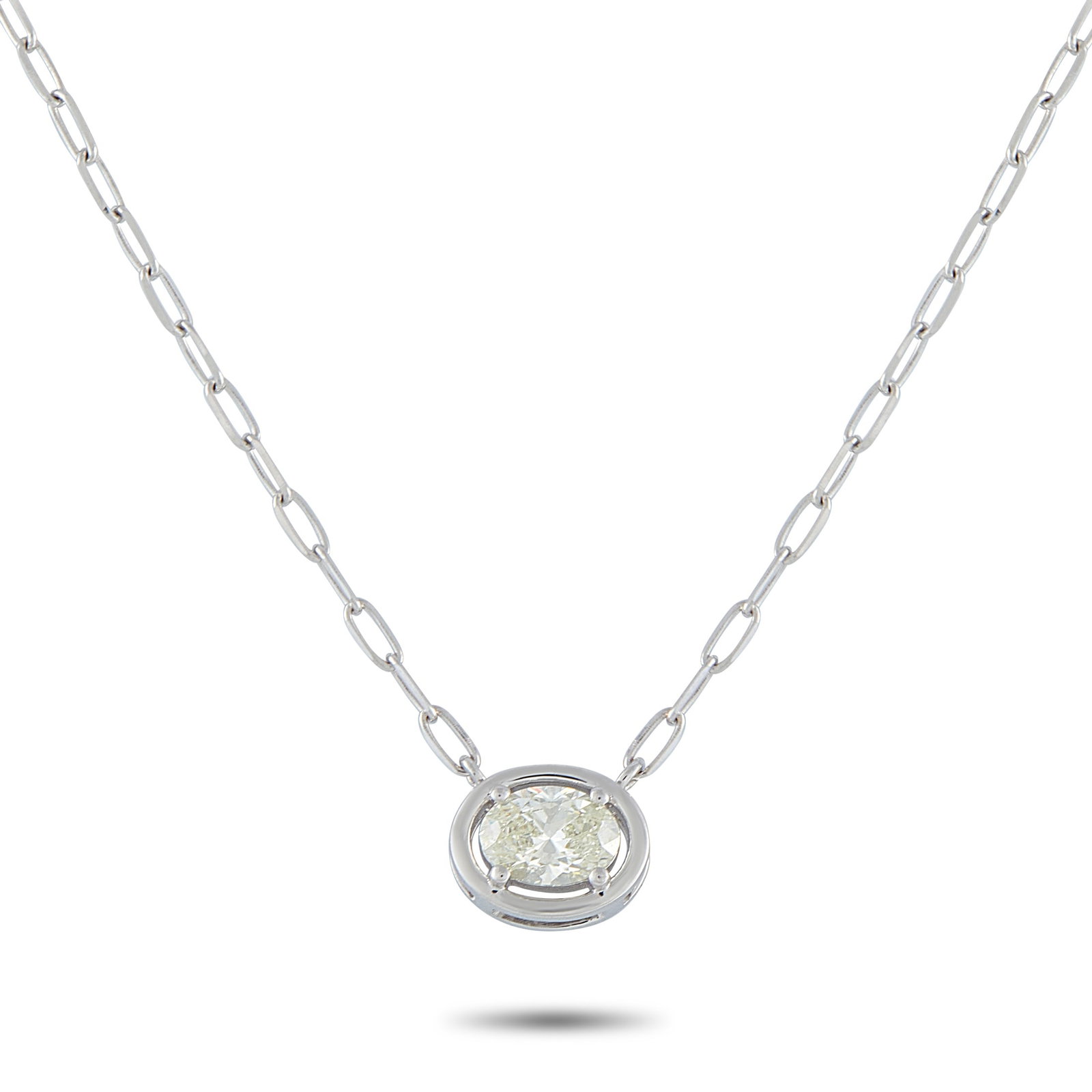 18K White Gold 0.93ct Diamond Solitaire Necklace: A modern solitaire necklace offering beauty that’s effortless, balanced, and enduring. At the center of this necklace sits a 0.93-carat round diamond, secured by four slim prongs in 18K white gold. 
