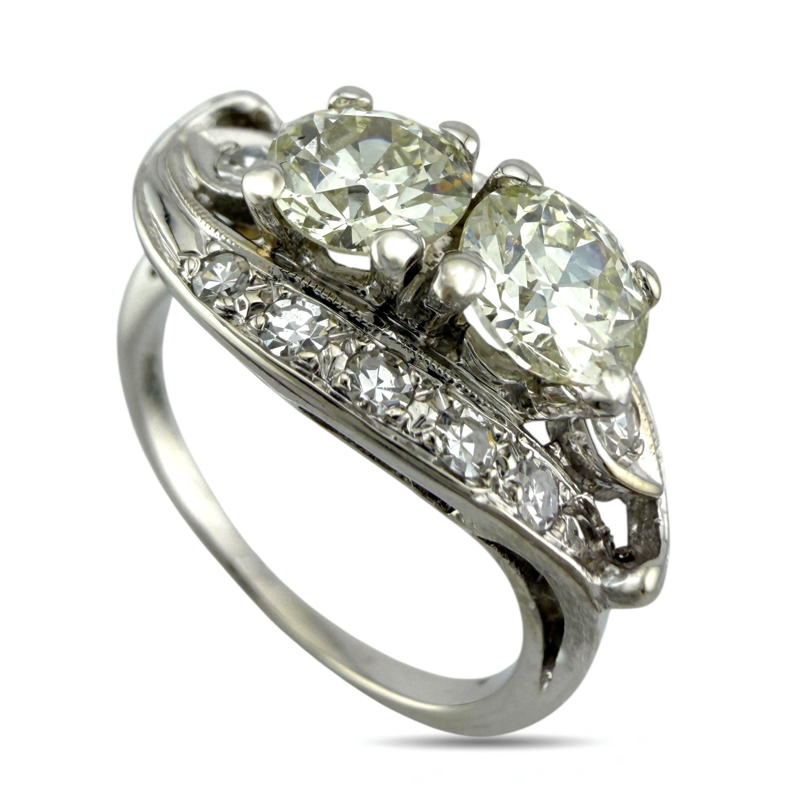 14K White Gold and 0.7ct Diamond Ring (1 of 7)