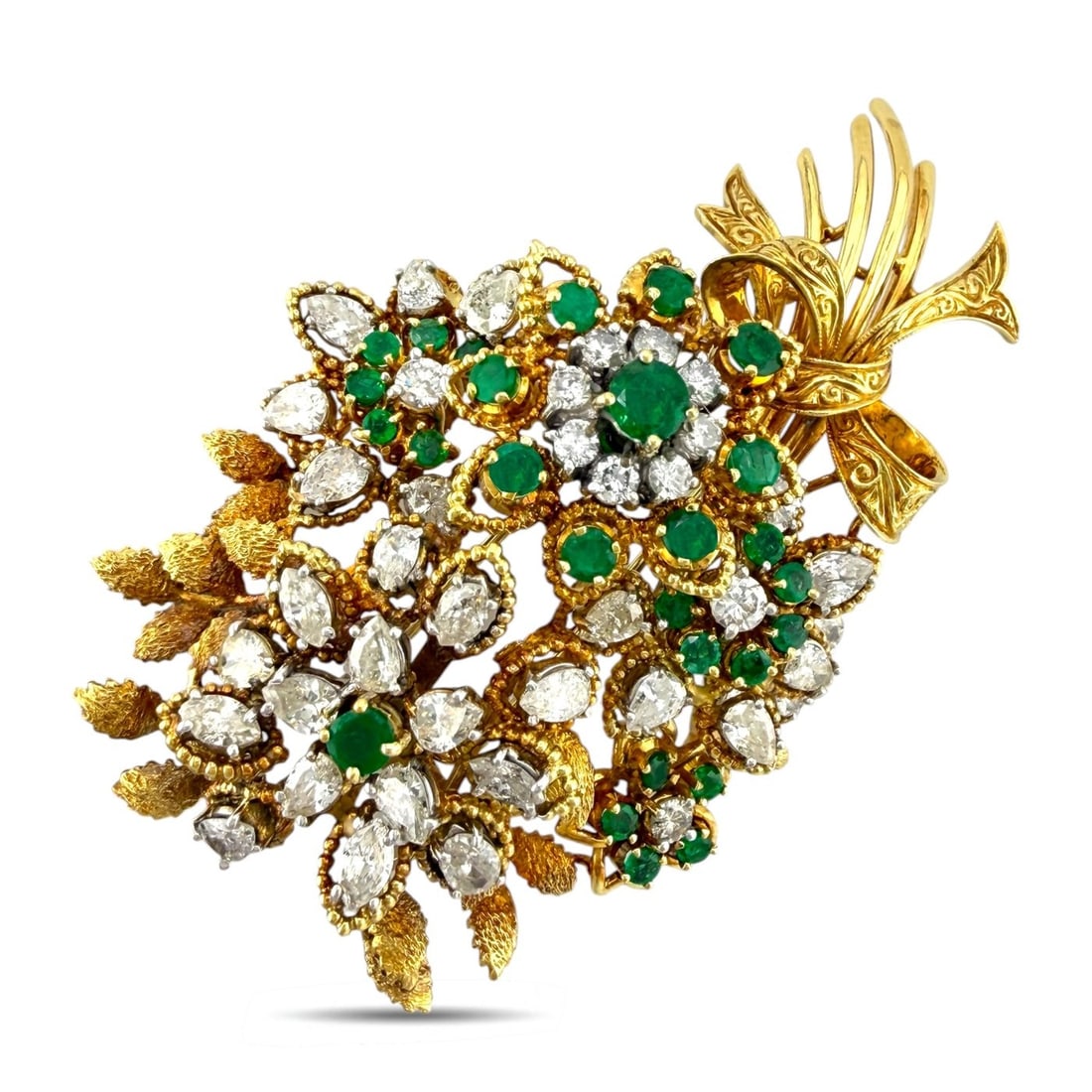 18K Yellow Gold 11ct Diamond and 4ct Emerald Wheat and Sunflower Brooch: 18K Yellow Gold 11ct Diamond and 4ct Emerald Wheat and Sunflower Brooch An exceptional Italian brooches crafted in 18 karat yellow Gold, designed in a richly detailed wheat and sunflower motif. The co