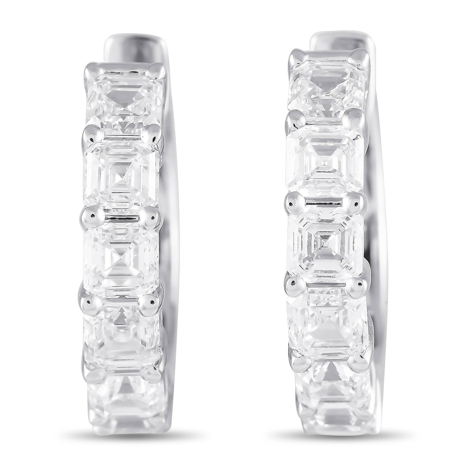 18K White Gold 2.45ct Diamond Hoop Earrings: These impeccably crafted earrings will put the perfect finishing touch on any ensemble. Diamonds with a total weight of 2.45 carats elevate the rounded 18K White Gold setting and allow them to effortl