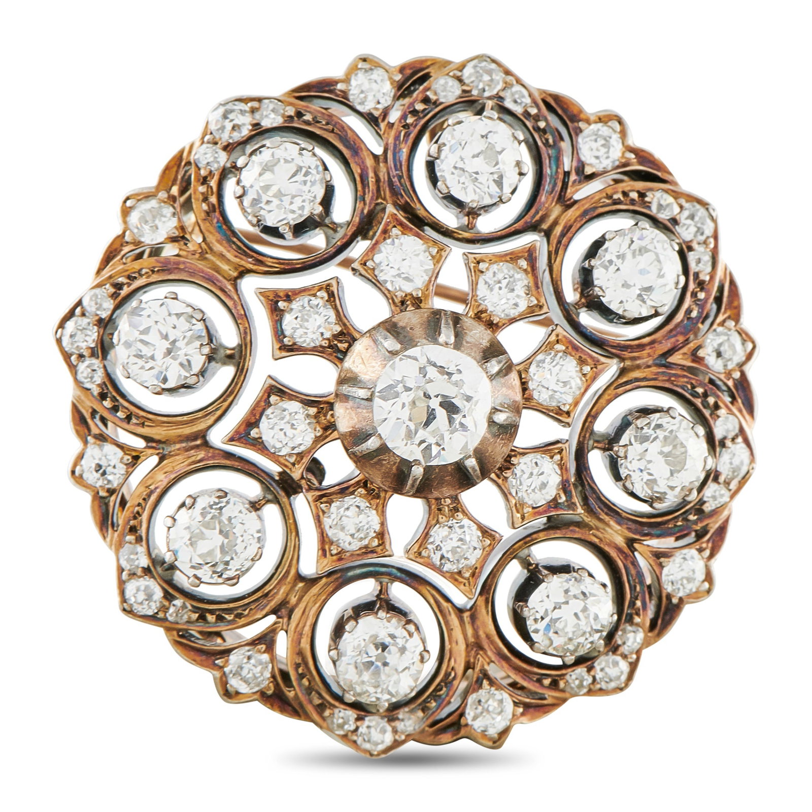 18K Rose Gold 3.65ct Diamond Brooch: Dazzling Diamonds with a total weight of 3.65 carats allow this brooch to effortlessly sparkle and shine. Incredibly luxurious, the circular 18K Rose Gold setting measures 1.25” round. Condition