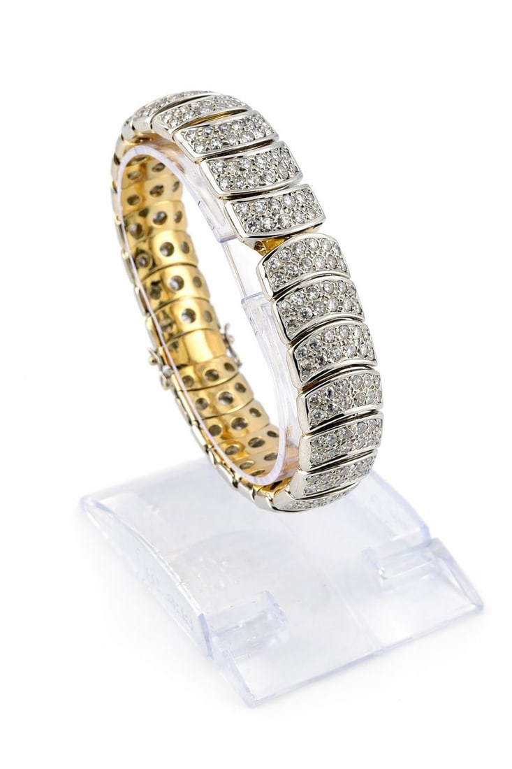 18K Gold Flexible 5.0ct Diamond Bracelet (1 of 11)