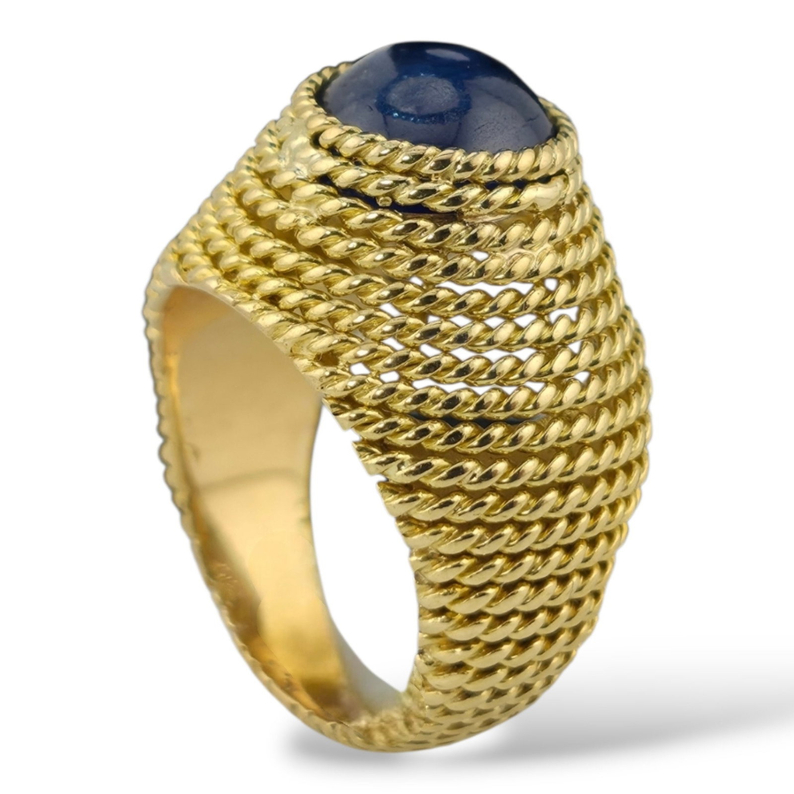 Boucheron Vintage 18K Yellow Gold and 4ct Natural Sapphire Rope Dome Ring: Boucheron Vintage 18K Yellow Gold Sapphire Rope Dome Ring The Boucheron Vintage 18K Yellow Gold Sapphire Rope Dome Ring is a luxurious and elegant piece of jewelry. Crafted with 18K yellow gold, this 