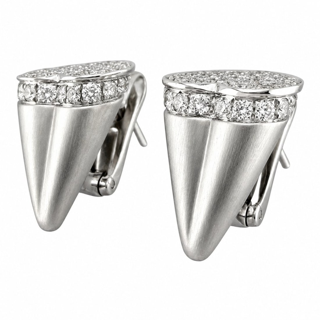 18K White Gold 1.56ct Diamond Heart Earrings