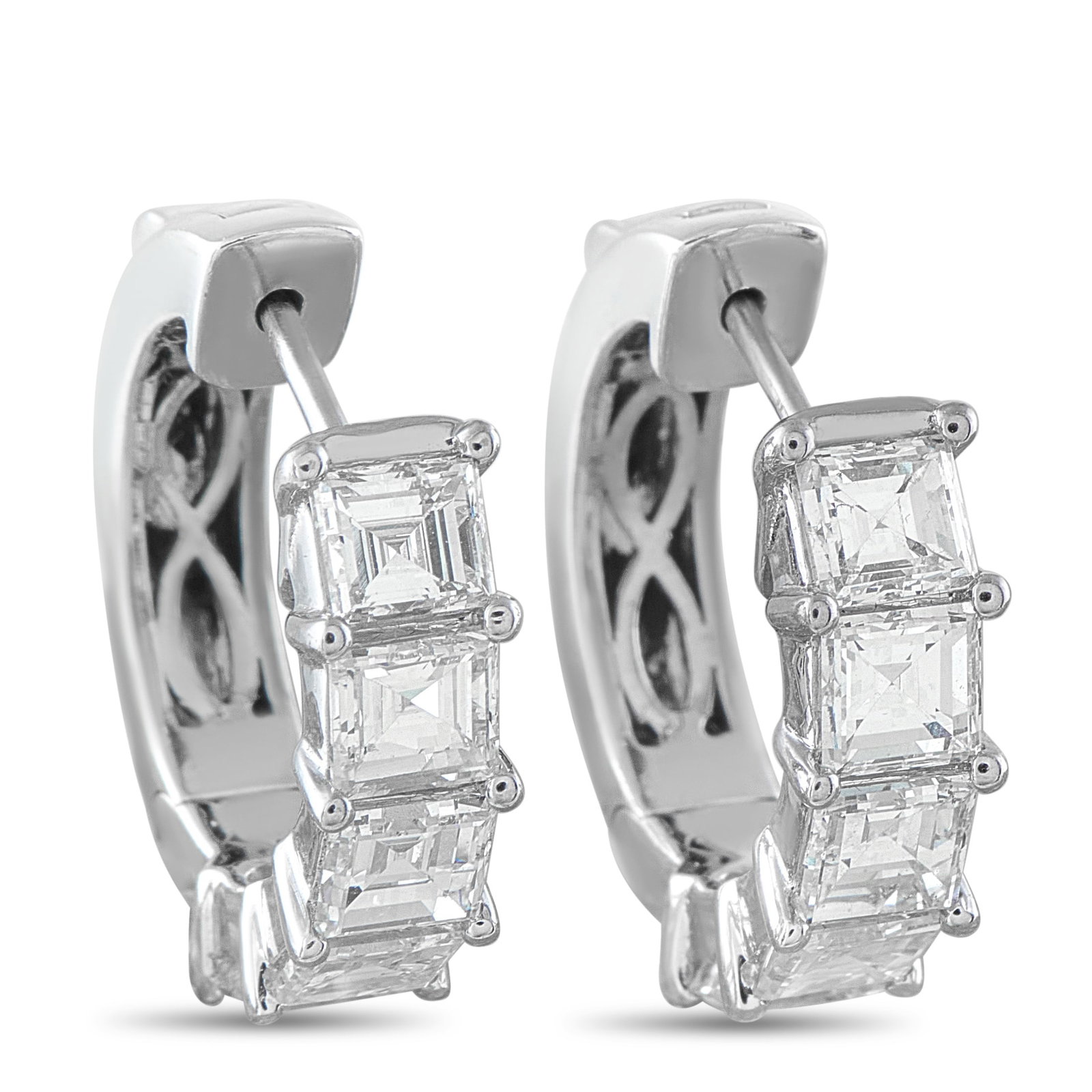 18K White Gold 3.05ct Diamond Earrings: Square-cut Diamonds with a total weight of 3.05 carats allow these earrings to continually emanate light. Simple, elegant, and ideal for any occasion, each one is crafted from 18K White Gold and measu