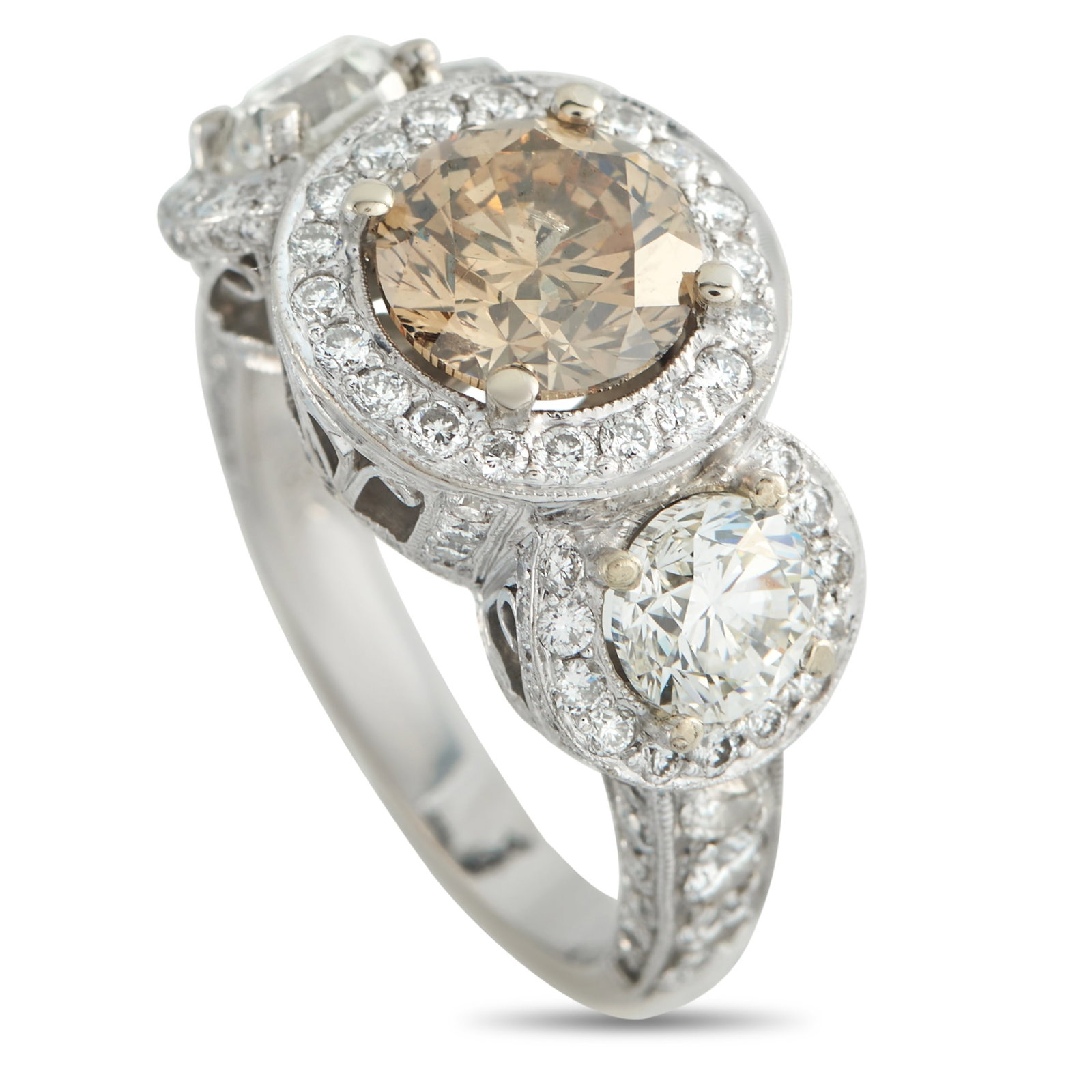 18K White Gold 4.51ct Diamond Ring: This impeccably crafted ring is simply breathtaking to behold. Set in 18K White Gold, sparkling Diamonds with a total weight of 2.01 carats allow it to seemingly radiate light. A 2.50 carat Diamond ce