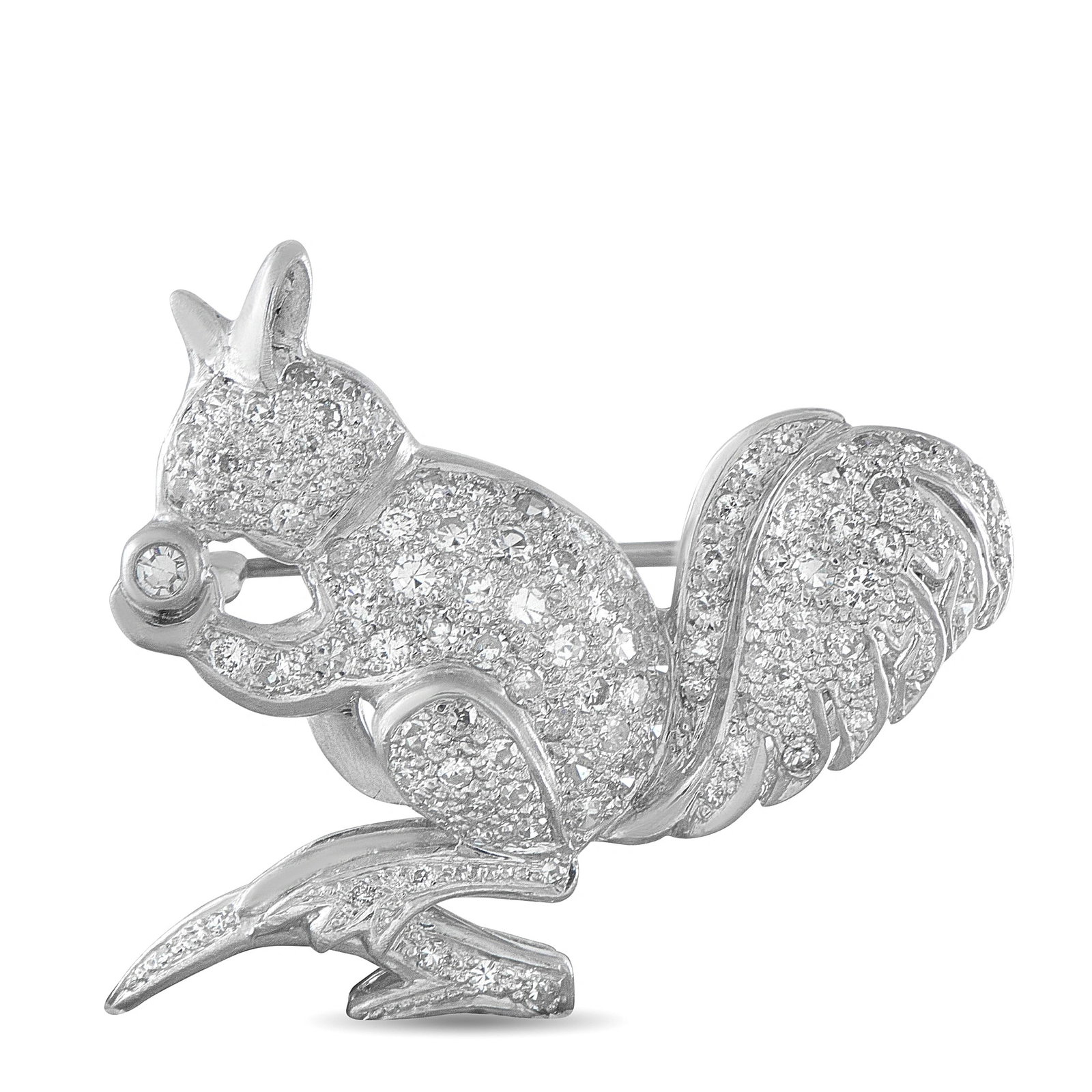 Vintage Platinum and 18K White Gold 0.70ct Diamond Squirrel Brooch: A charming and whimsical estate figural brooch crafted in platinum and 18K white gold, depicting a seated squirrel in naturalistic detail. The body, haunches, and bushy tail are lavishly pavé-set