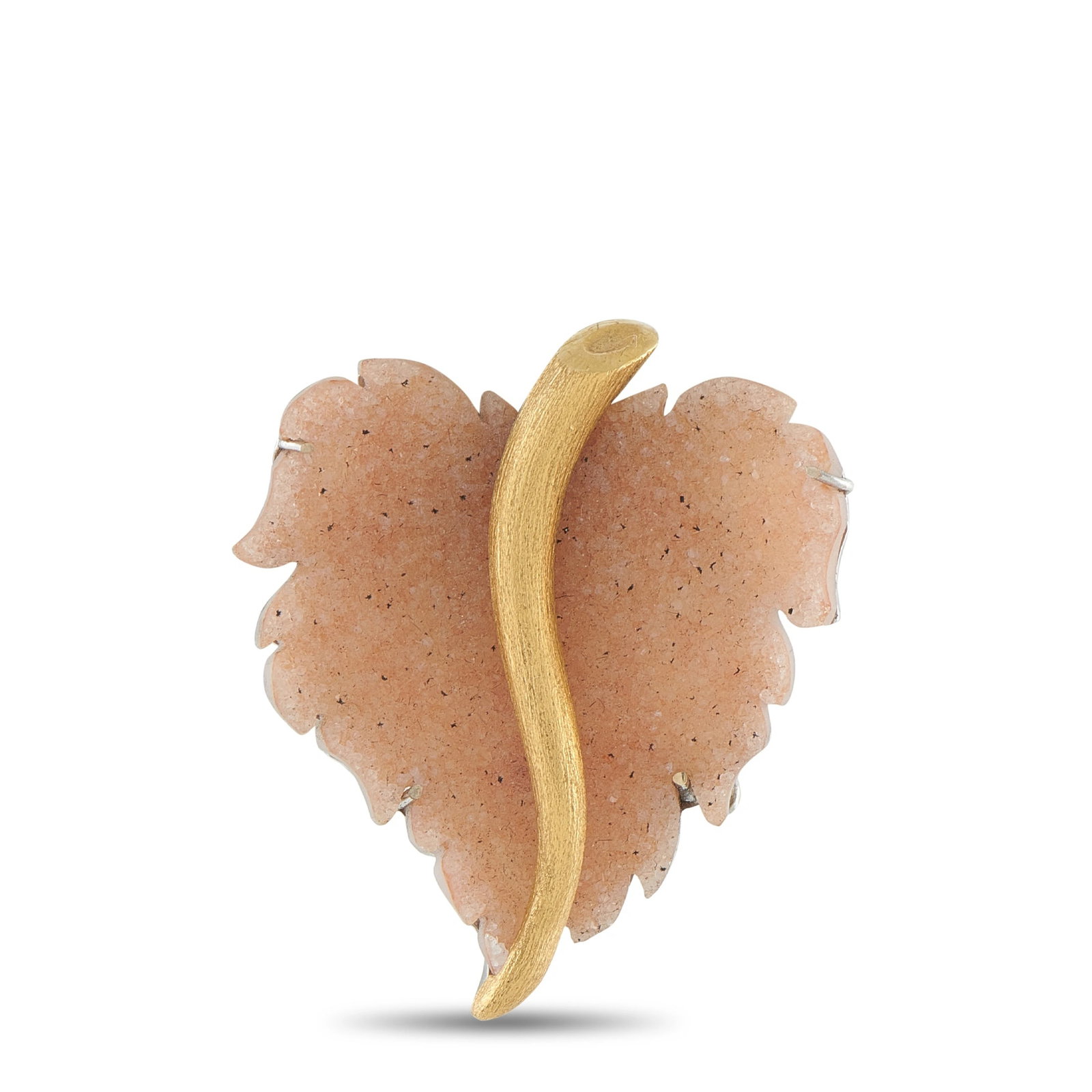 18K Yellow Gold Druzy Quartz Leaf Brooch: This estate 18K yellow gold brooch is a captivating celebration of natural beauty, centering a large heart-shaped druzy quartz specimen in warm salmon and peachy-blush tones. The druzy surface is aliv