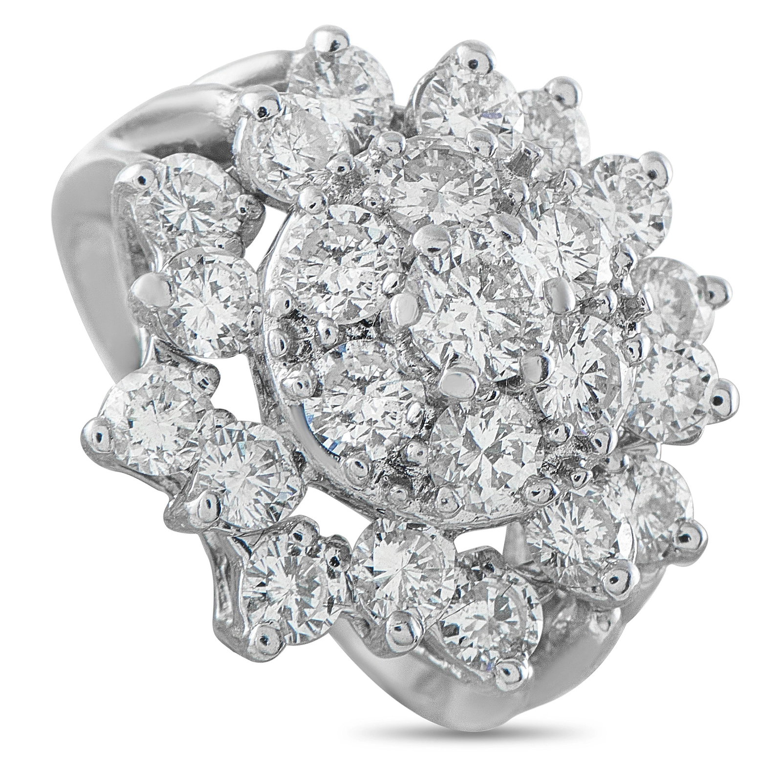 14K White Gold 2.90ct Diamond Cluster Ring: This extraordinary estate 14K white gold diamond cluster ring showcases an impressive arrangement of round brilliant-cut diamonds totaling 2.90 carats, G-I color, VS2-SI1 clarity, set in a spectacular
