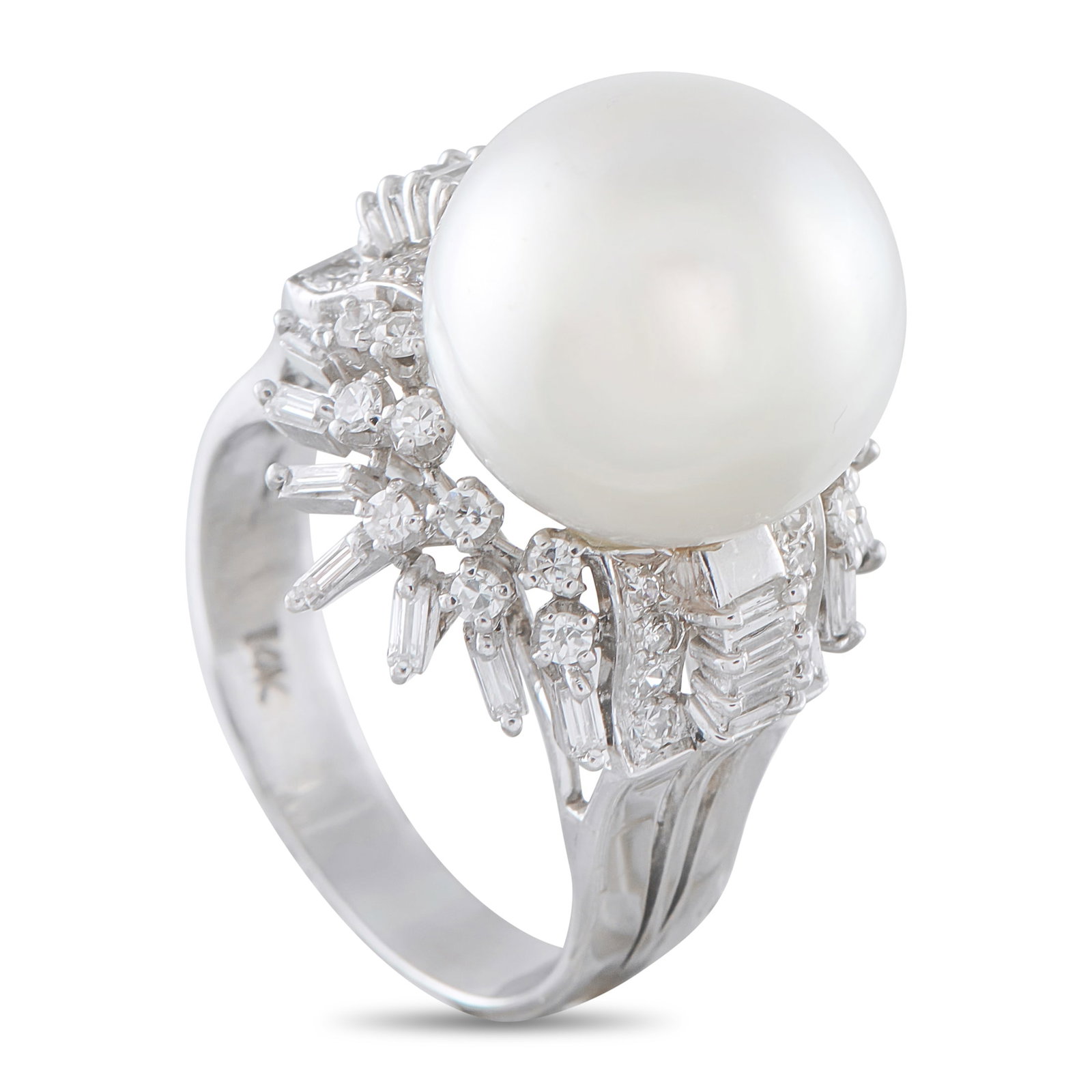 14K White Gold 0.60ct Diamond and Pearl Ring: This luxury ring is a perfect piece for anyone who appreciates timeless luxury. At the center of the 14K White Gold setting, a breathtaking 13.4mm Pearl serves as stunning focal point. Diamonds with