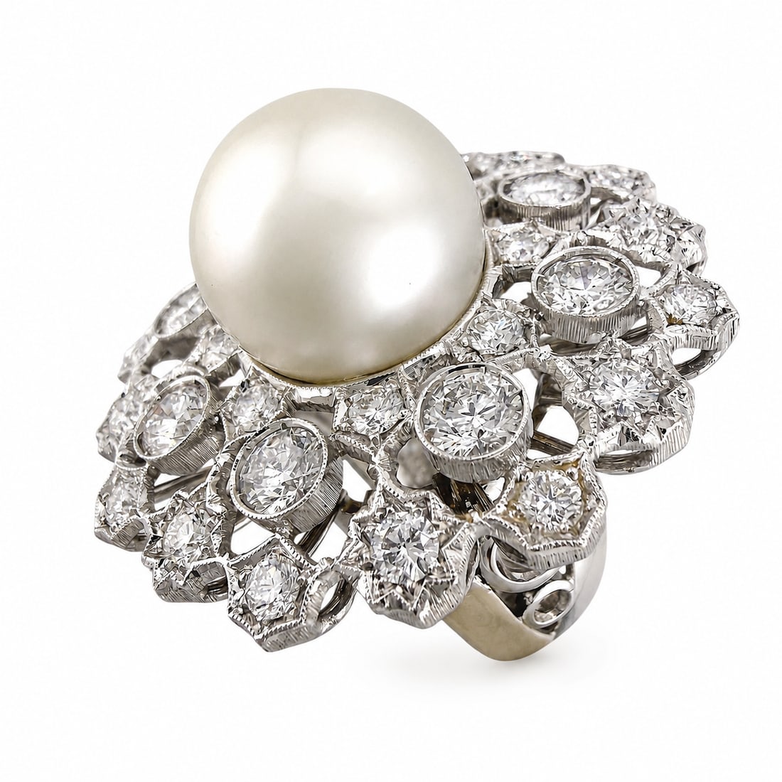 18K White Gold Pearl and 4ct Diamond Circular Cocktail Ring: 18K White Gold Pearl and 4ct Diamond Circular Cocktail Ring This striking cocktail ring is crafted in 18K white gold and features a bold circular arrangement of diamonds surrounding a luminous large p