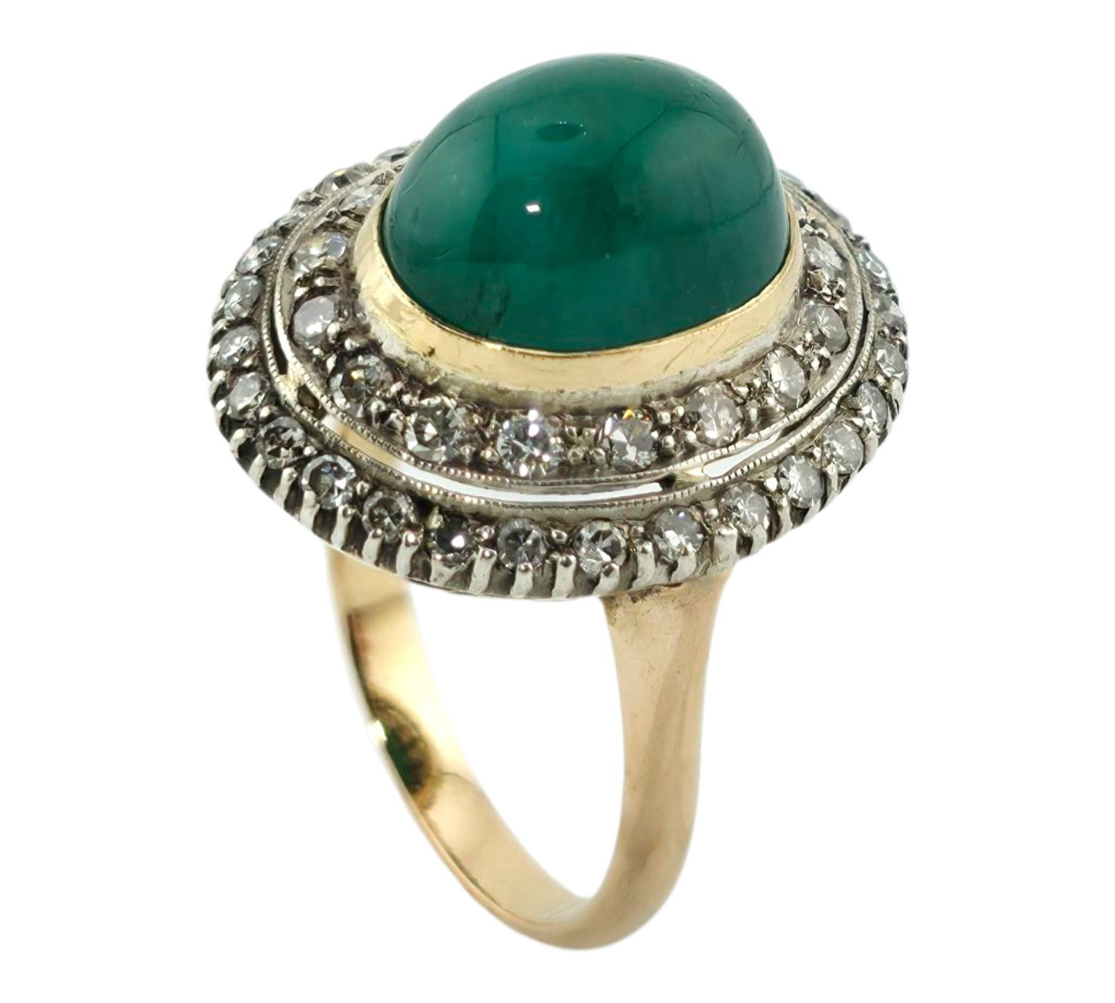 Antique 14K Gold and Diamond Women's Ring: Antique 14K Gold and Diamond Women's Ring Material; 14K Gold Stones: Natural round Diamonds Emerald, 13.7mm in length. Weight: 8 Grams Size: 55 EU Ring Size - 55 (EU) / 15 (IT) / 7 ¼ (US) Lot R
