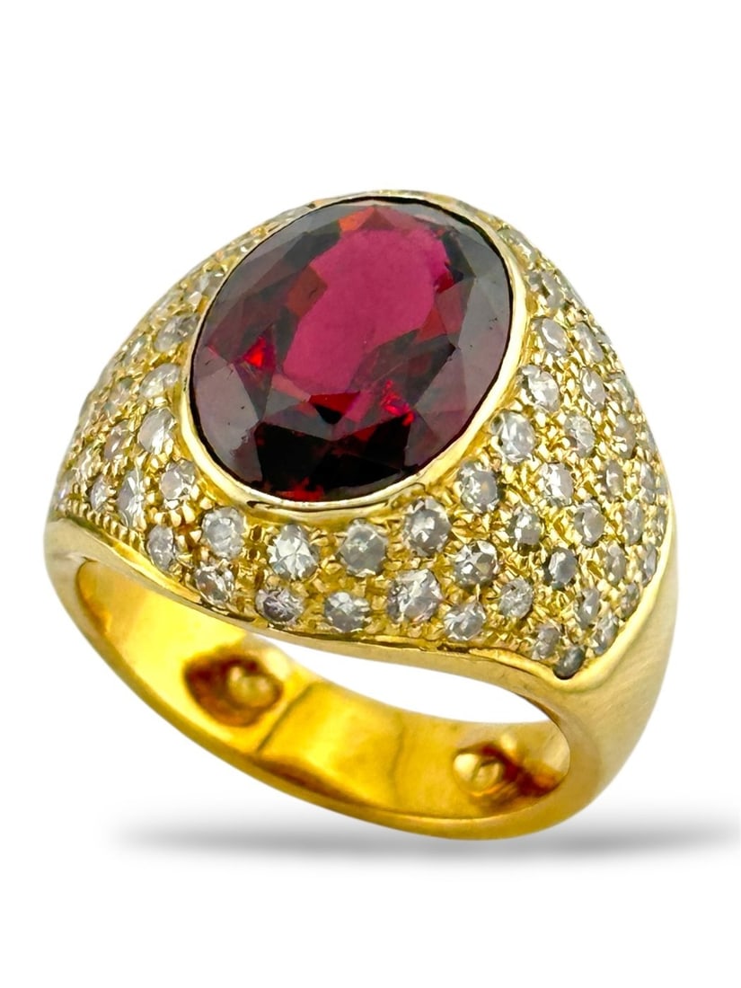 14K Yellow Gold Ring: 14K Yellow Gold Ring Adorned With Diamonds And A Striking Large Ruby Material: 14K Yellow Gold Weight: 12.4 Grams Diamonds: 86 Natural Round Cut Diamonds, 1.75mm Each, Totaling 1.27 Diamond Carat Weig