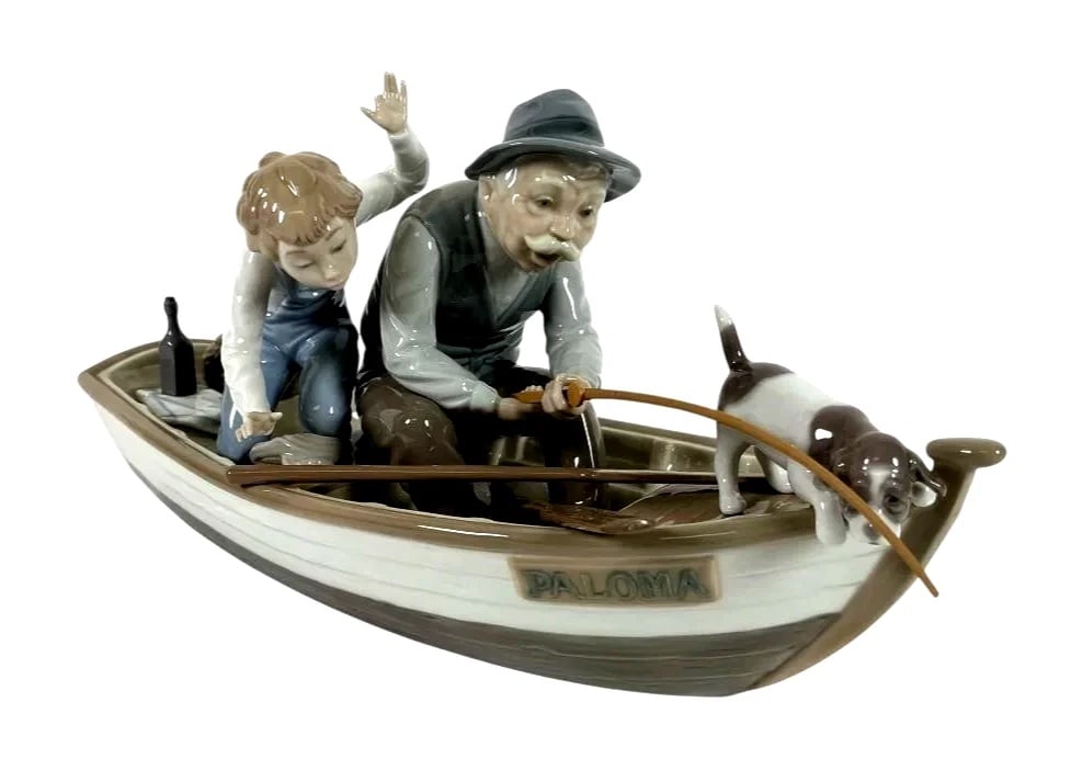 Lladro Limited Edition Porcelain Grandparents Fishing with Gramps model #5215 (1 of 7)