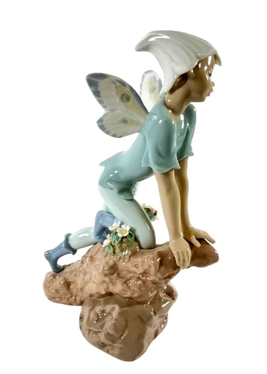 Lladro Porcelain Prince of the Elves 7690 (1 of 6)
