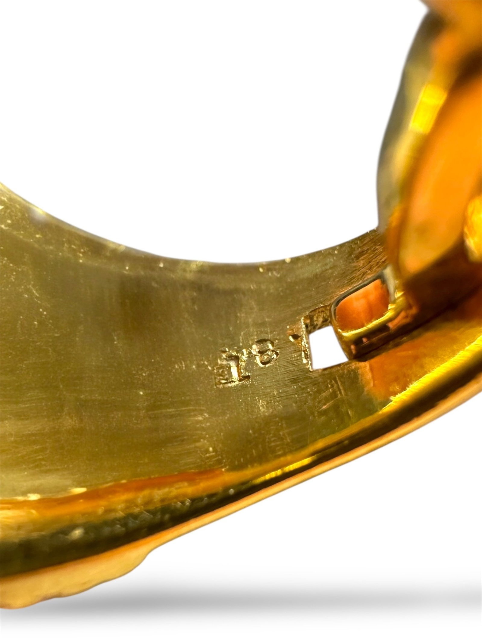 18K Yellow Gold Ring - 2