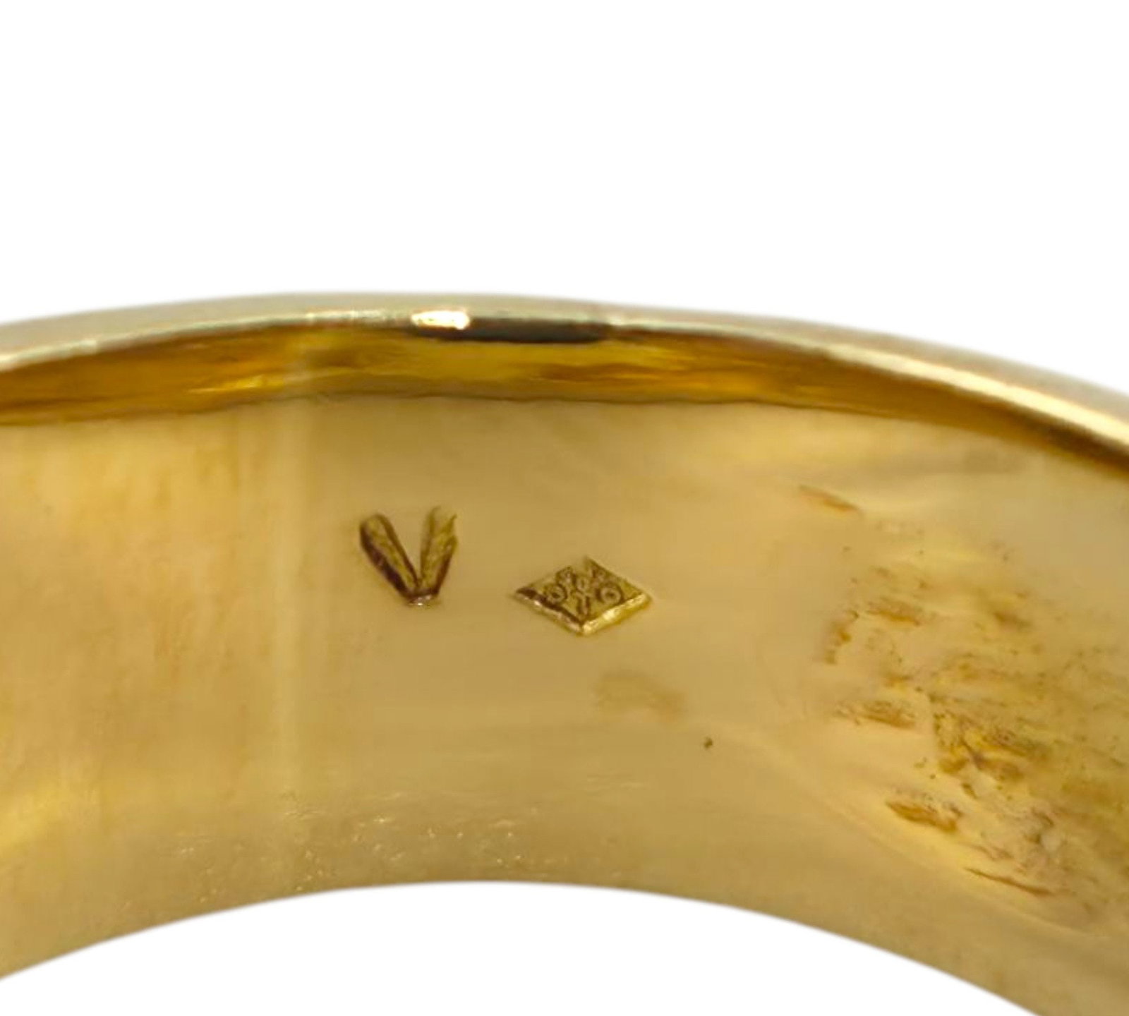 18K Yellow Gold Ring - 7