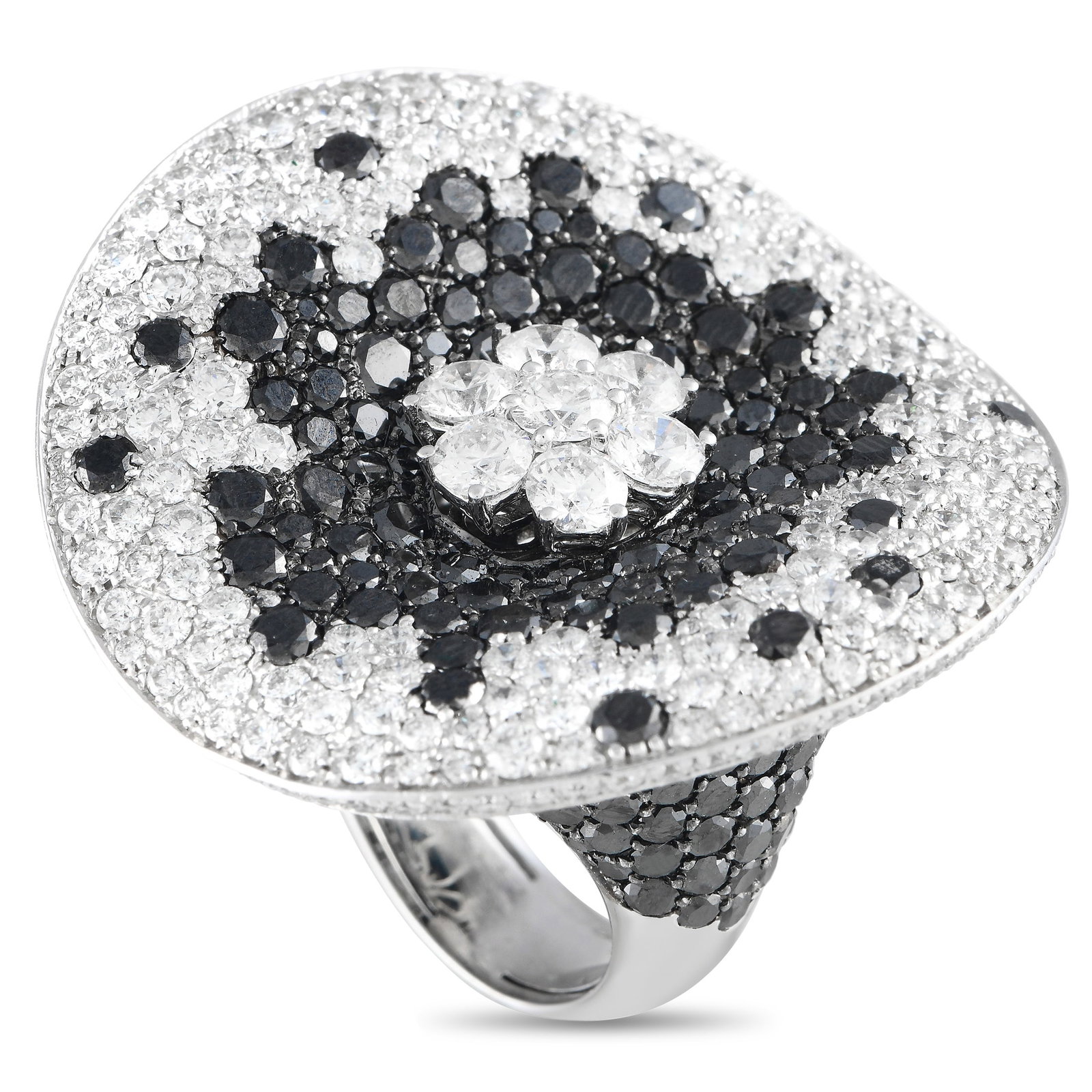 Maggioro 18K White Gold 16.57ct Black and White Diamond Cocktail Ring: This delightful display ushers in visions of summer with a divine blend of white and black diamonds. 4.69ct white diamonds are given sharp contrast against sprinklings of 11.88ct black diamonds
