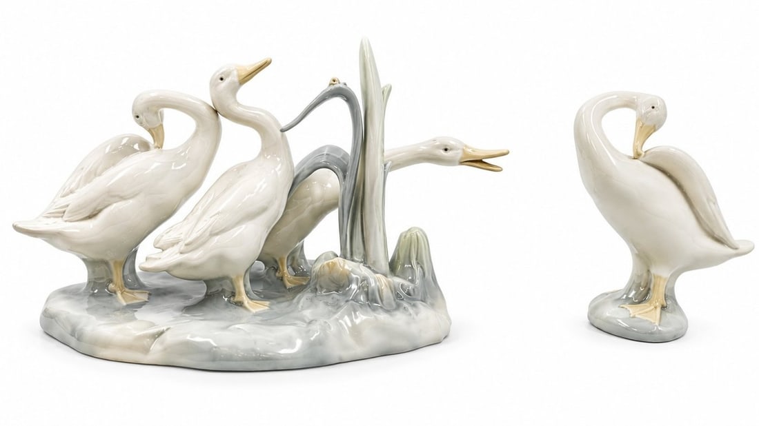 Two LLADRO Glazed Porcelain Geese Figurines (1 of 2)
