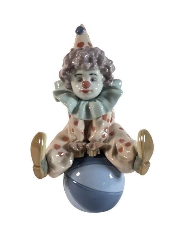 HAVING A BALL LLADRÓ, RETIRED: 2018 (1 of 4)