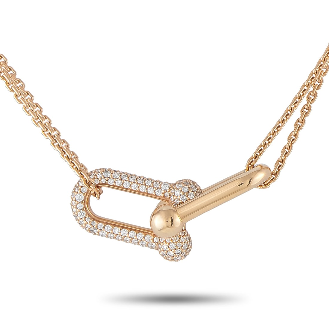 Tiffany & CO. HardWear 18K Rose Gold 0.74ct Diamond Double Link Large Pendant: This Tiffany & Co. HardWear Double Link Pendant Necklace is beautifully balanced. At the center of a delicate chain, the collection’s iconic hand-finished interlocking links come to life thanks to 0