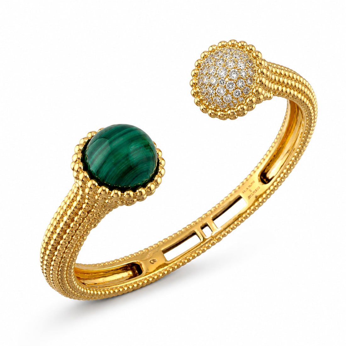 Van Cleef & Arpels Perlee couleurs 18K yellow gold, Malachite and Diamond Bracelet: Van Cleef & Arpels Perlee couleurs 18K yellow gold, Malachite and Diamond Bracelet This Van Cleef & Arpels Perlée Couleurs bracelet is crafted in 18K yellow gold with the collection’s signature bea