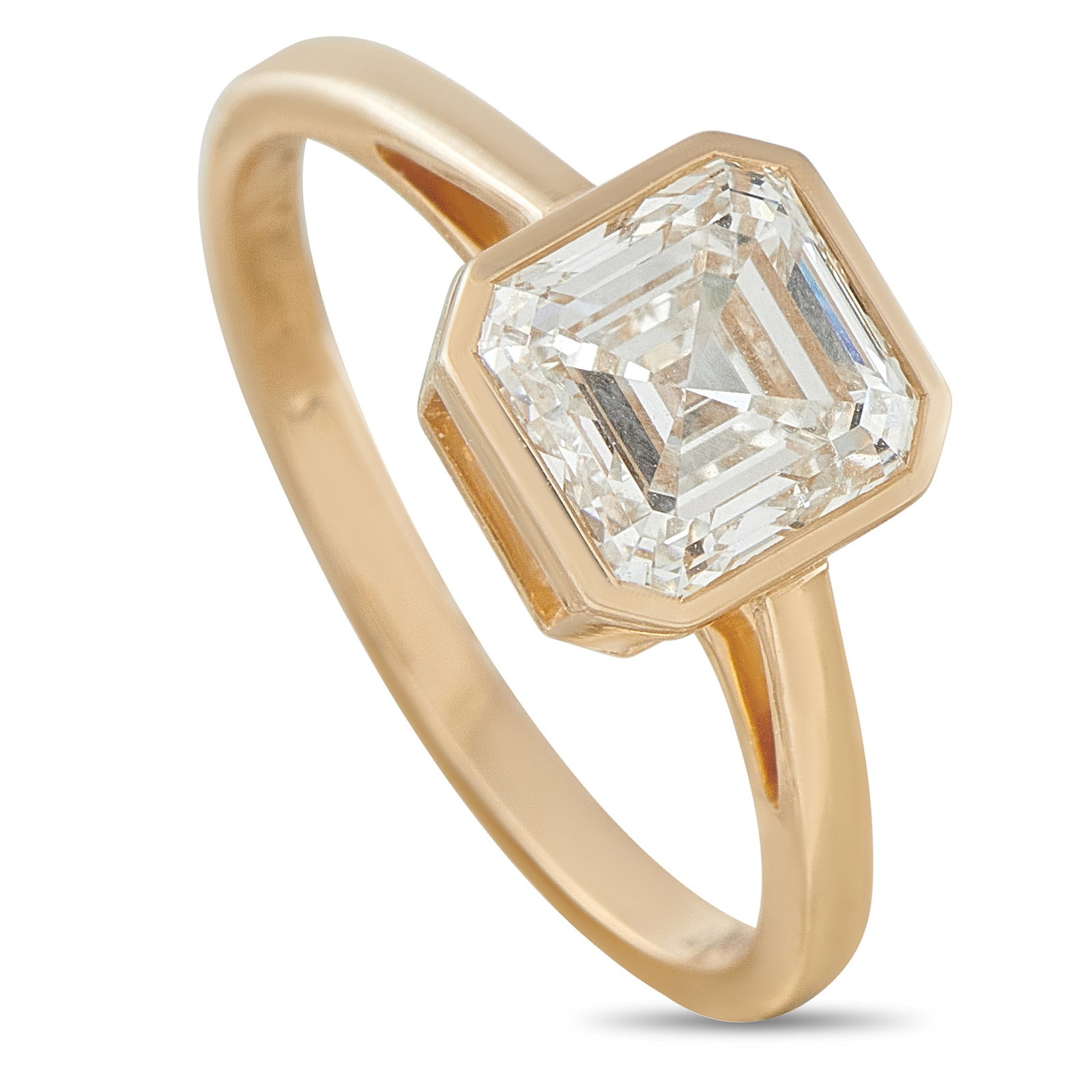 18K Yellow Gold 2.0ct Diamond Ring: This luxury ring is simple, elegant, and ideal for everyday wear. Set in 18K Yellow Gold, a 2.0 carat square emerald-cut Diamond with I color and VVS2 clarity serves as a stunning focal point. It