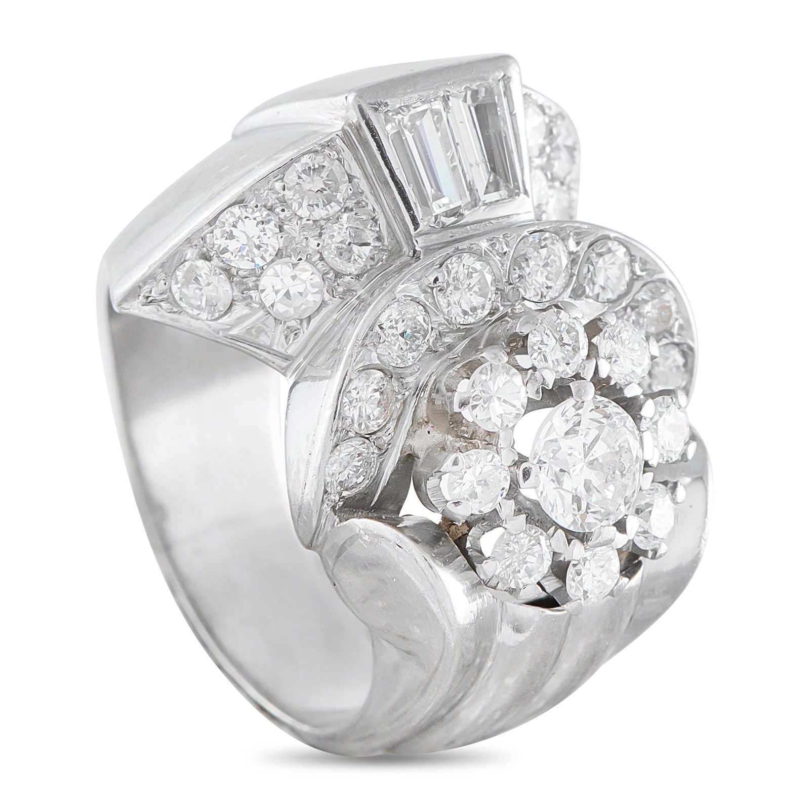 18K White Gold 1.65ct Diamond Ring: Diamonds with a total weight of 1.65 carats make this ring an eye-catching addition to any ensemble. With a bold 18K White Gold setting, this piece exudes old fashioned elegance. It features a 6mm wid