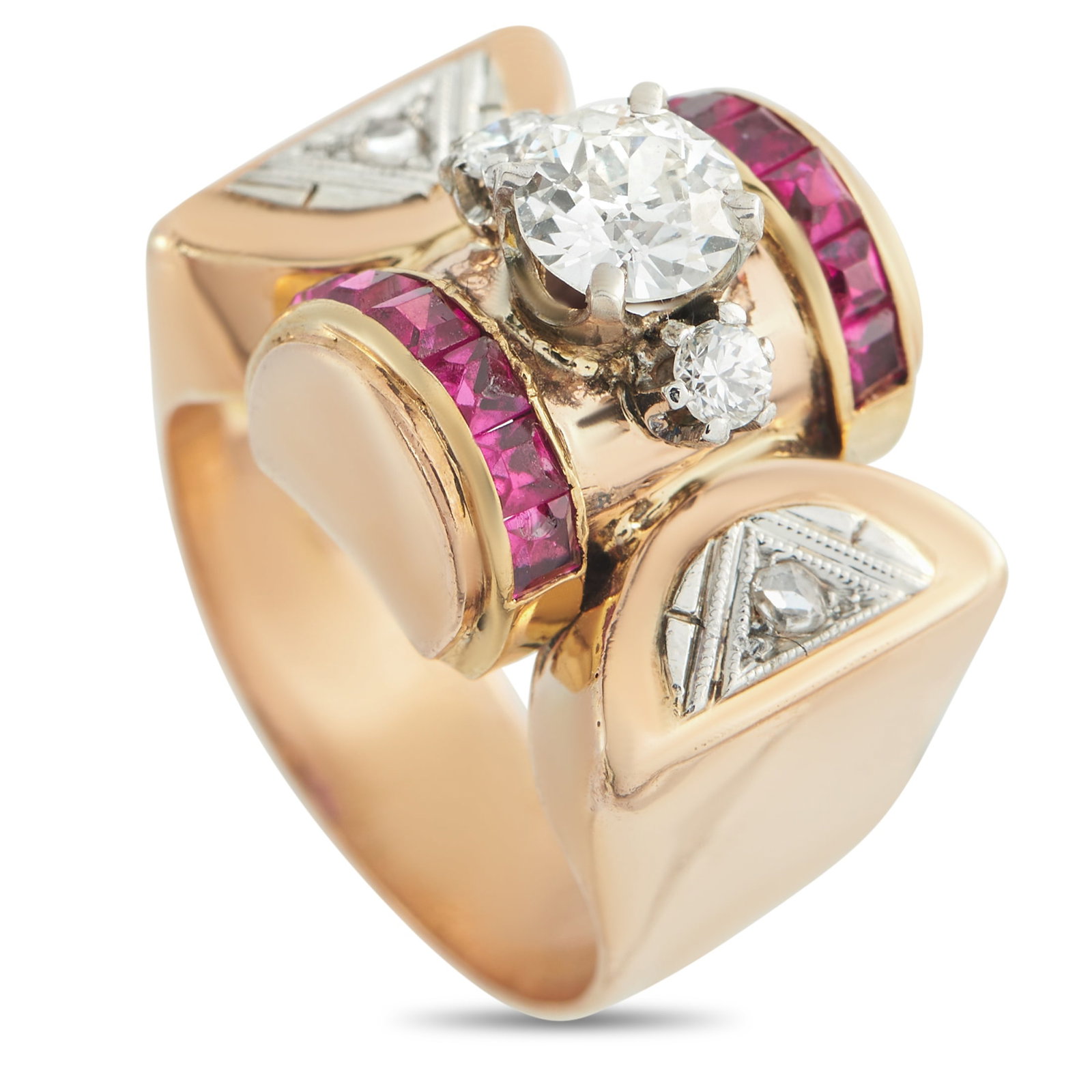 18K Rose Gold 0.80ct Diamond Ring: This luxury ring is ideal for anyone who appreciates uncommon elegance. The bold 18K Rose Gold setting beautifully showcases a stunning array of gemstones, including a 0.65 carat Diamond center stone 
