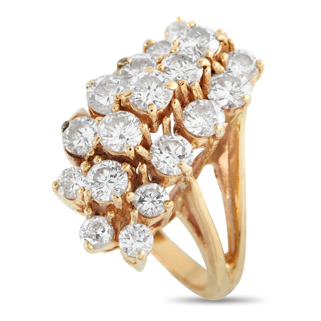 14K Rose Gold 3.85ct Diamond Ring: Round-cut Diamonds with a total weight of 3.85 carats make this luxury ring a dazzling addition to any jewelry collection. Elegant and incredibly impressive, the 14K Rose Gold setting features a 3mm w
