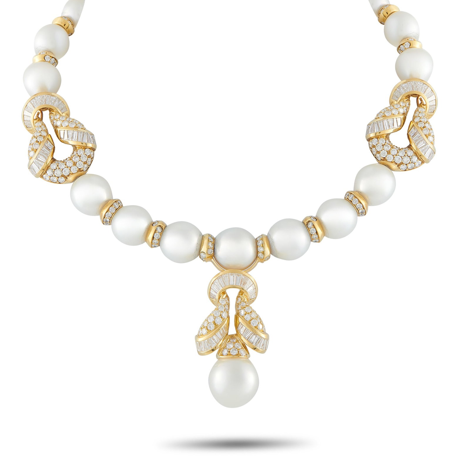18K Yellow Gold 28.37ct Diamond and Pearl Necklace: This luxury necklace will continually take your breath away. Intricate 18K Yellow Gold accents adorned with Diamonds totaling 28.37 carats add opulence to the overall design. Pearl beads – including