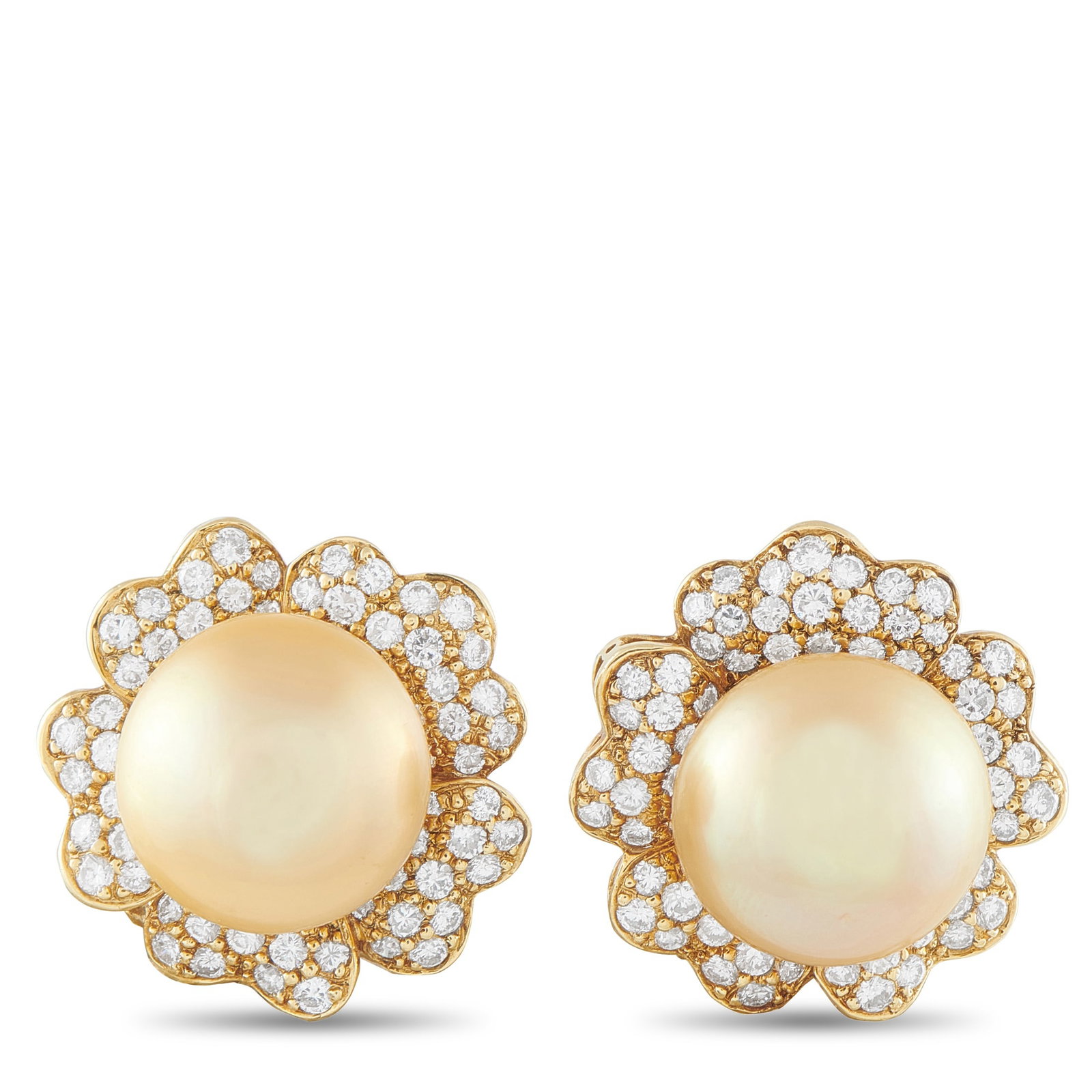 18K Yellow Gold 3.25ct Diamond and Golden Pearls Flower Earrings: These golden pearl earrings are crafted in yellow gold and built around a flower-inspired setting. Scalloped edges shape the base into a soft, petaled form, with pavé-set diamonds following the curve