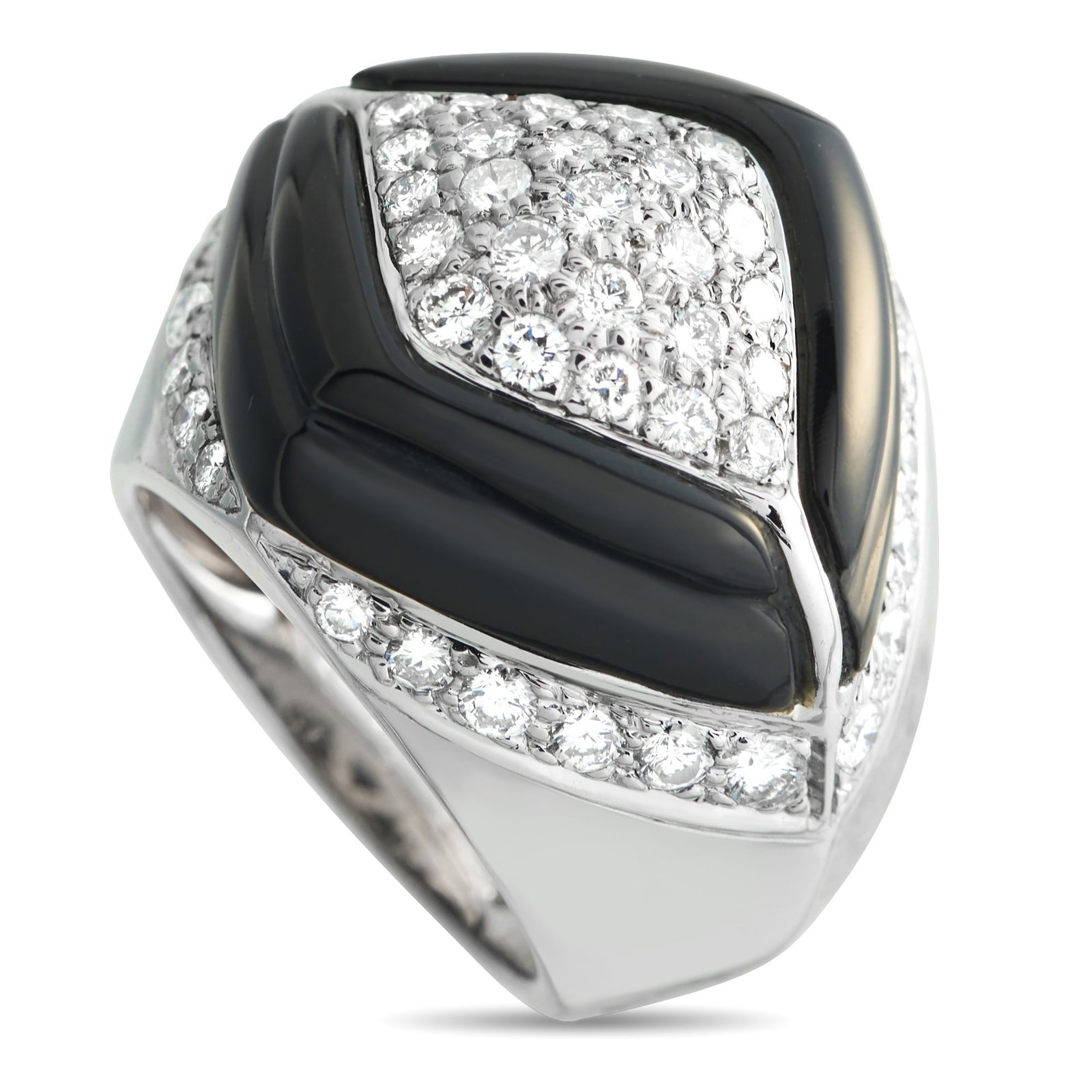 18K White Gold 0.94ct Diamond Ring: A breathtaking design makes this luxury ring simply unforgettable. Glossy black accents contrast against the 18K White Gold setting. Pavé Diamonds with a total weight of 0.94 carats cover the top and