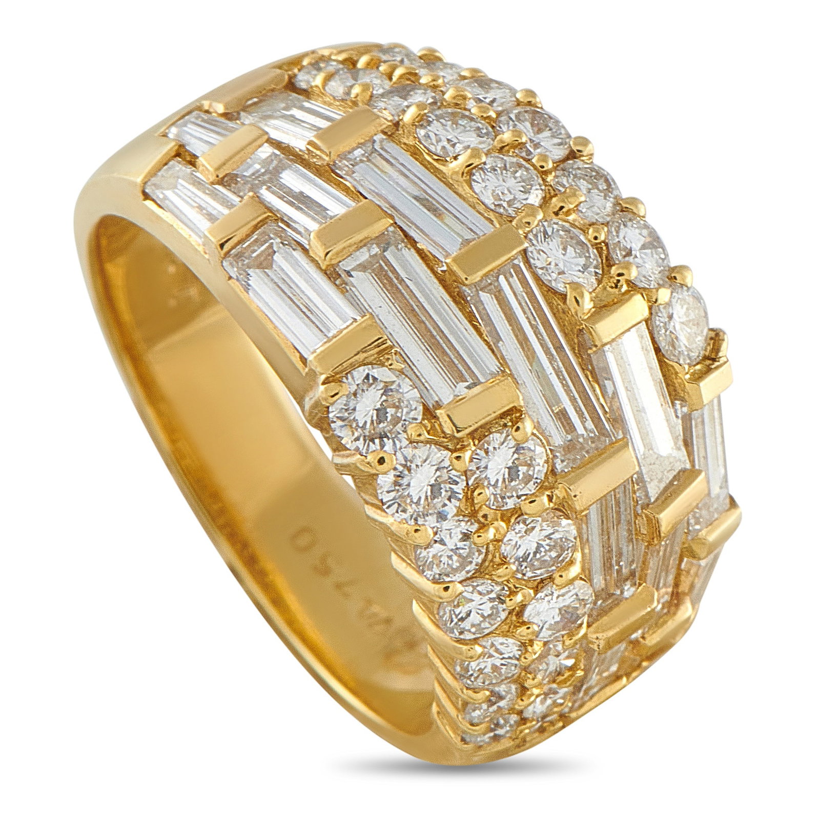 18K Yellow Gold 3.10ct Diamond Ring: This luxury ring is incredibly dynamic. Sparkling Diamonds with a total weight of 3.10 carats come to life at the top of this piece’s 18K Yellow Gold setting, adding a distinct sense of movement to 