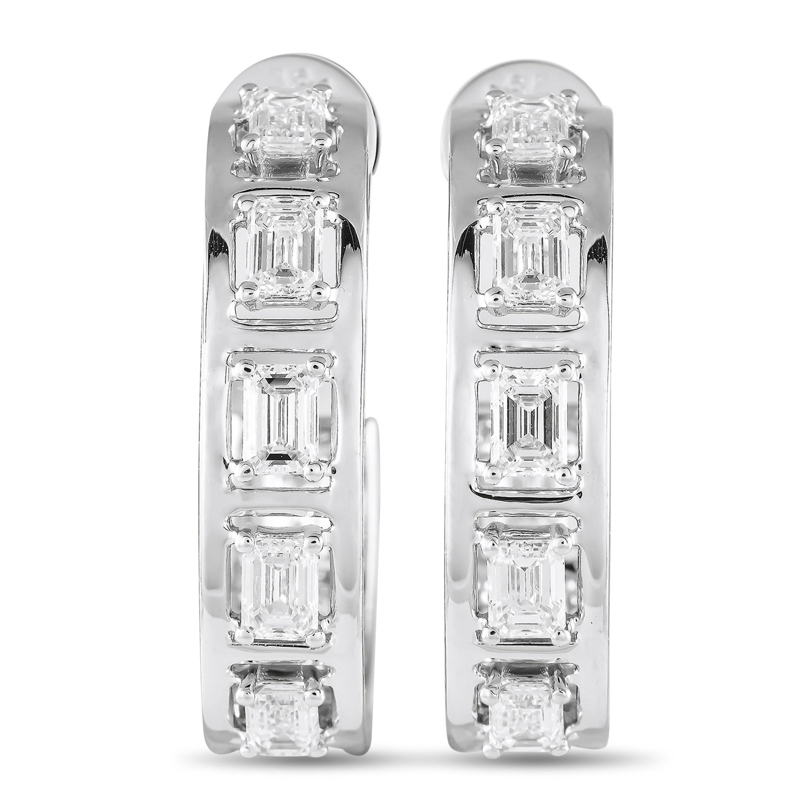 18K White Gold 3.50ct Diamond Emerald-Cut C-Hoop Earrings: Ready to deliver showy flashes of light, these C-hoop earrings will frame your face and enhance the elegance of your look. They’re cast in 18K white gold and set with emerald-cut diamonds that weigh