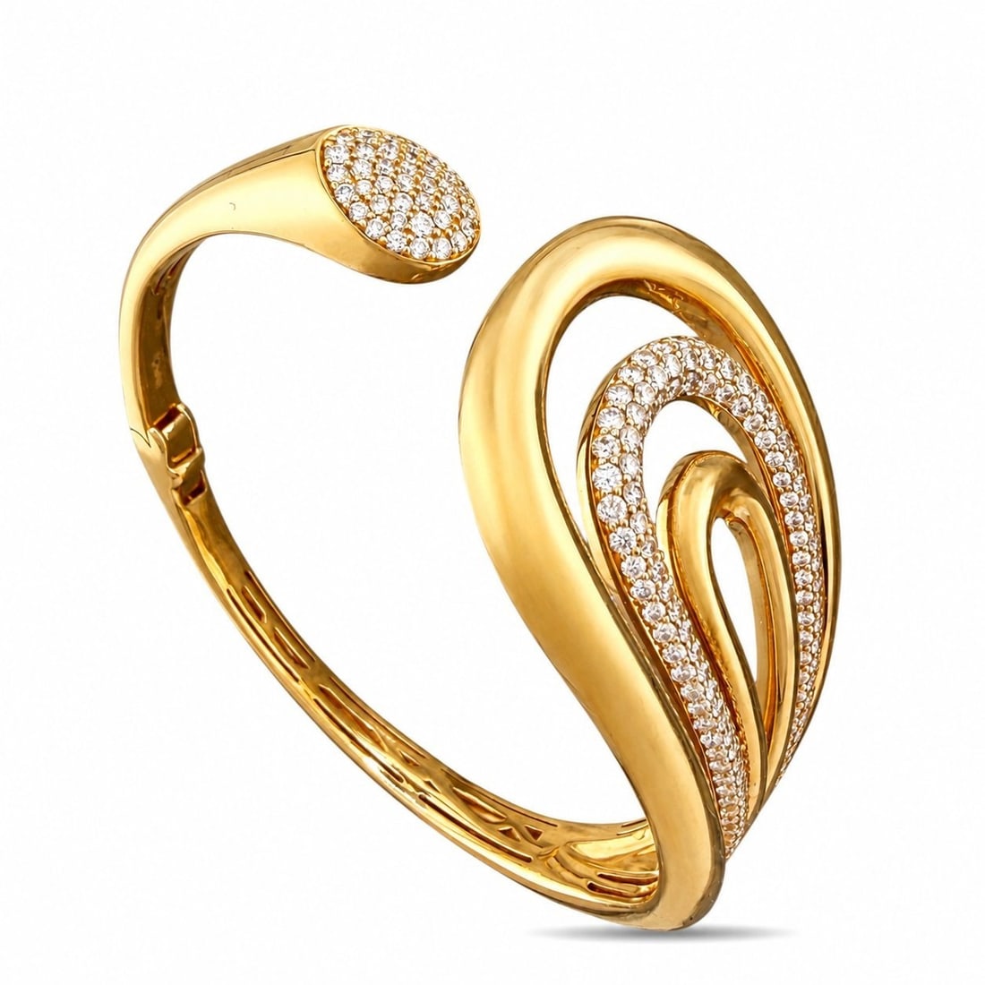 18K Simpsons Jewelers 18K Rose Gold 3.50ct Diamond Hinged Bracelet: Simpsons Jewelers 18K Rose Gold 3.50ct Diamond Hinged Bracelet This Simpsons Jewelers bracelet is crafted in 18K rose gold and designed with a hinged clasp for secure and comfortable wear. The bracele